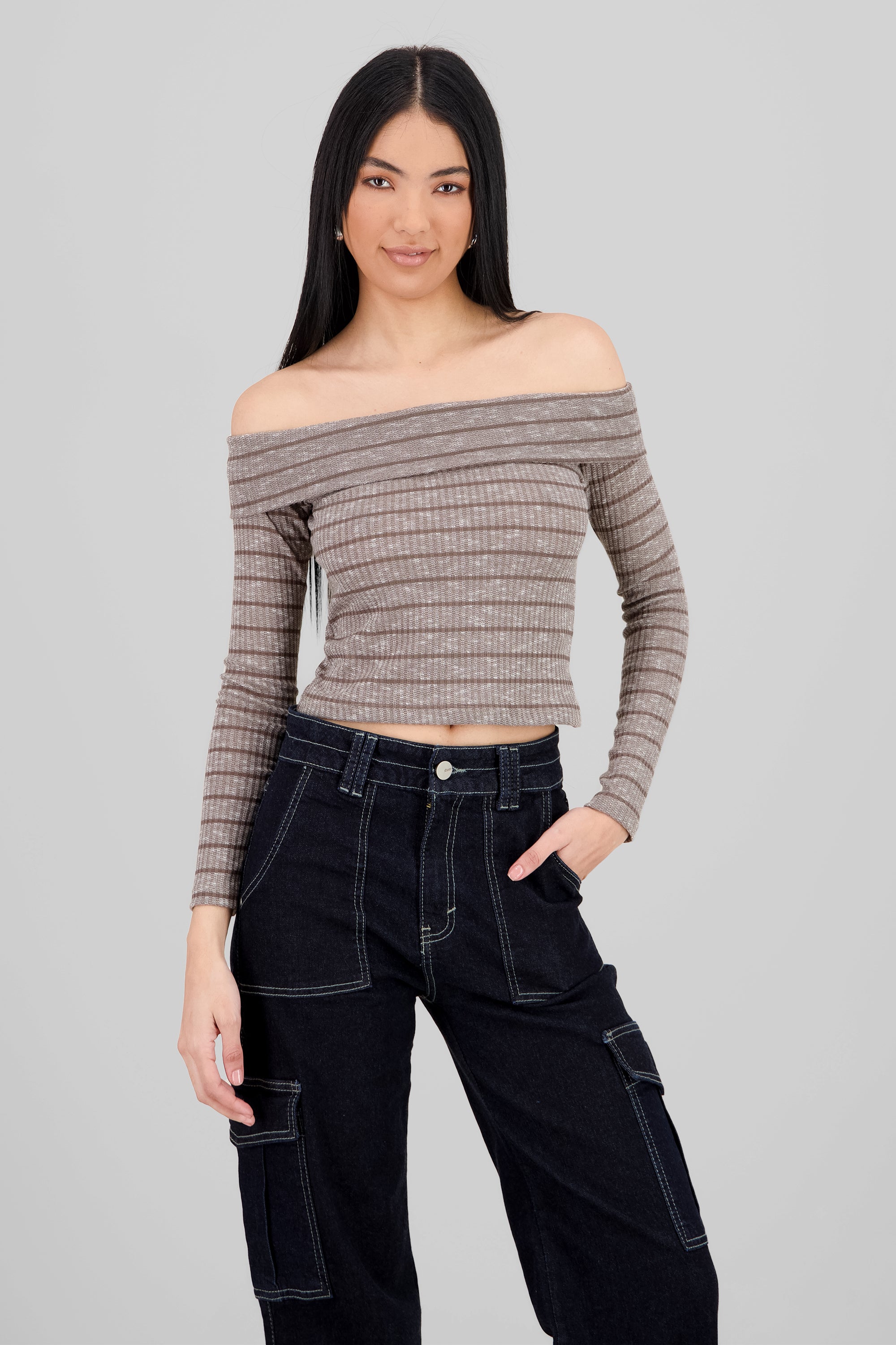 Top manga larga off shoulder detalle dobles CAFE COMBO