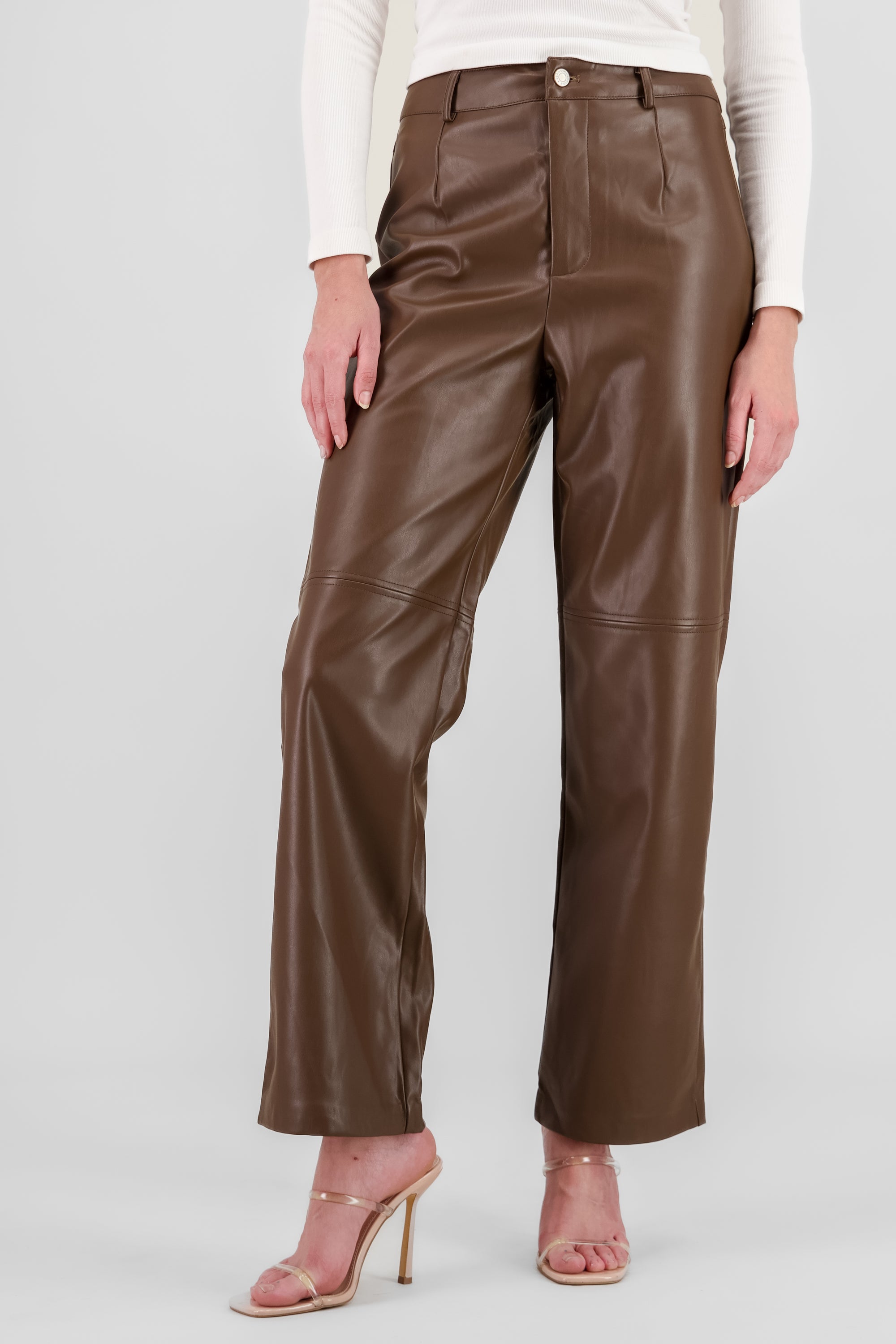 Pantalon amplio pu CHOCOLATE