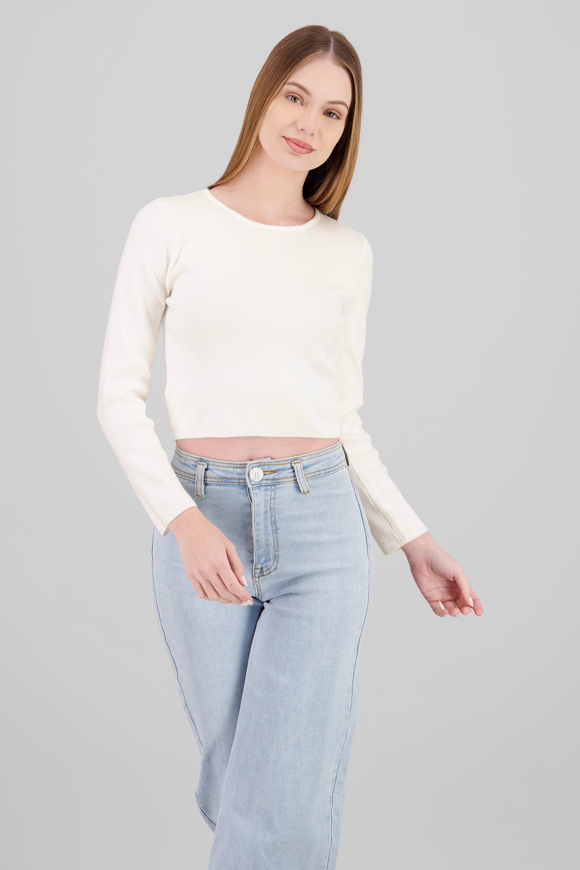 Sueter tejido cuello redondo