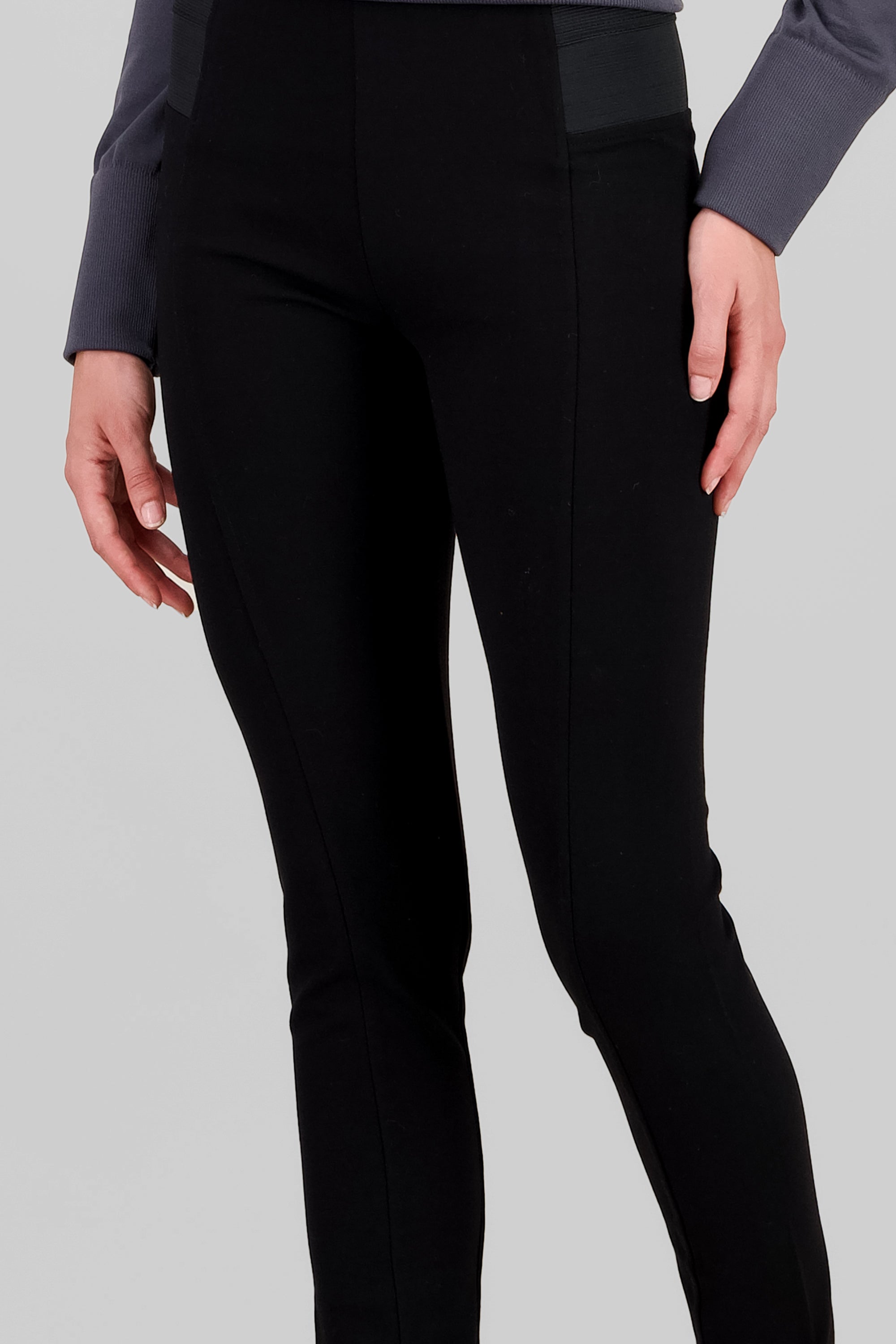 Pantalon ponti detalle resorte NEGRO