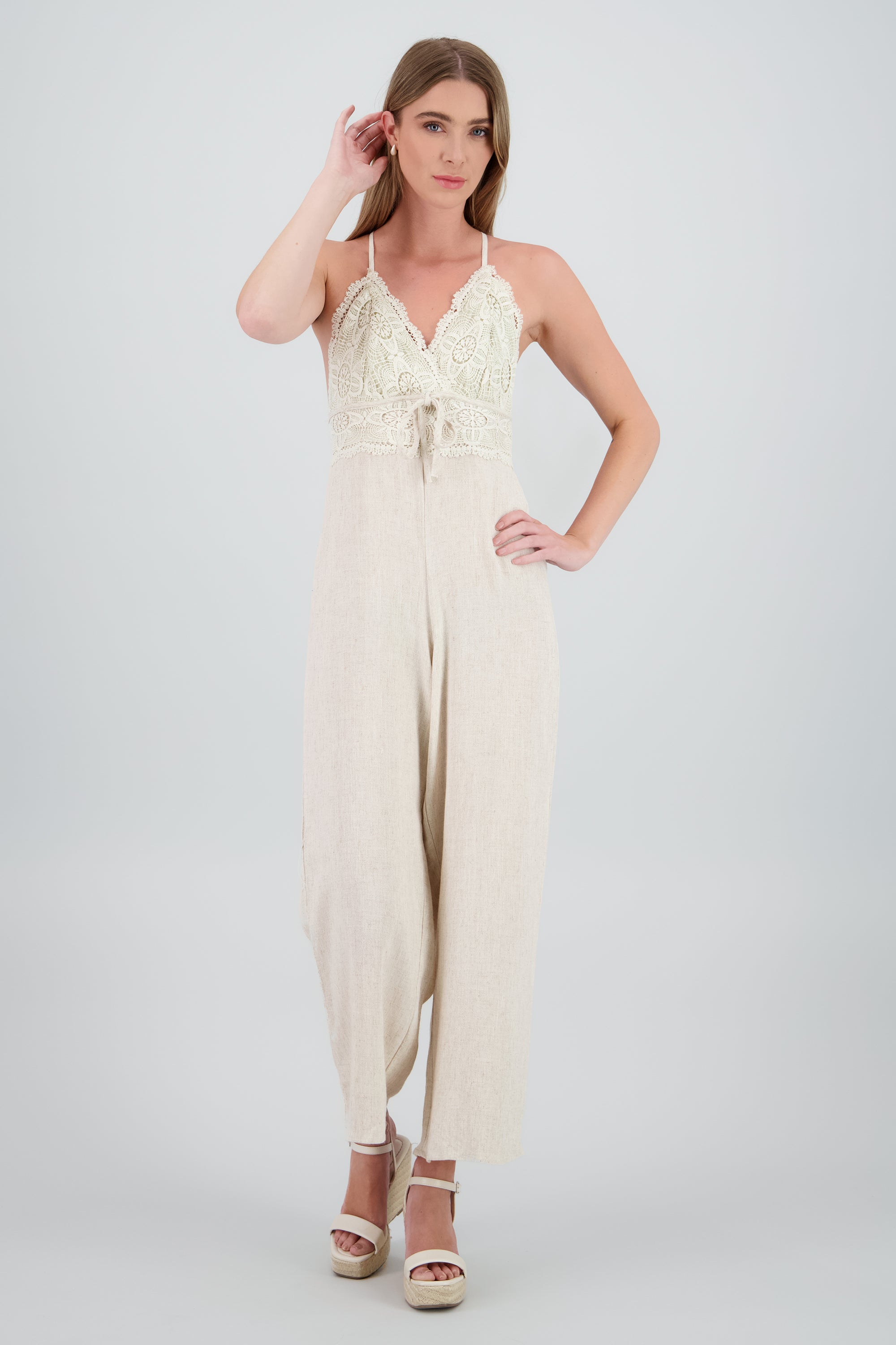 Jumpsuit corchet lino liso HUESO