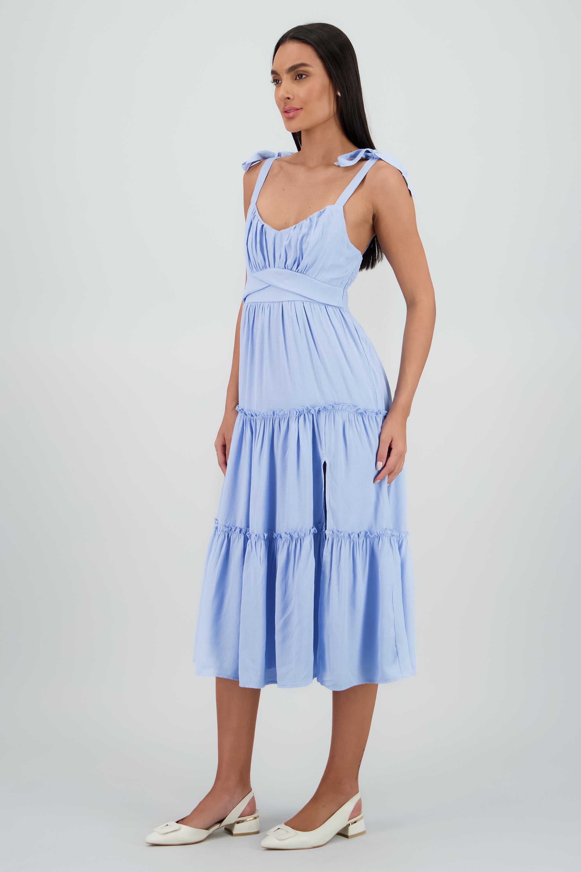Vestido maxi detalle tirantes amarres AZUL PASTEL