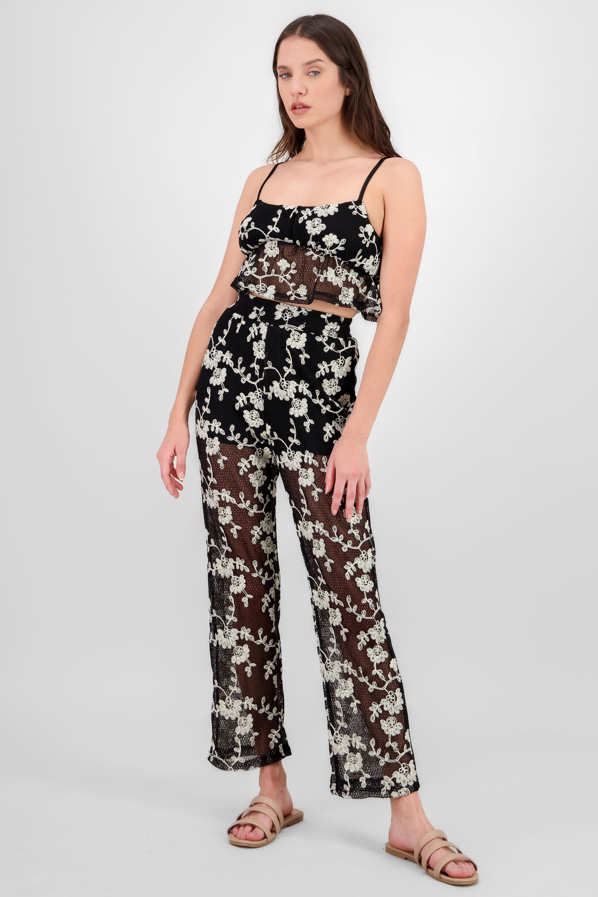 Pantalon bordado flores NEGRO COMBO