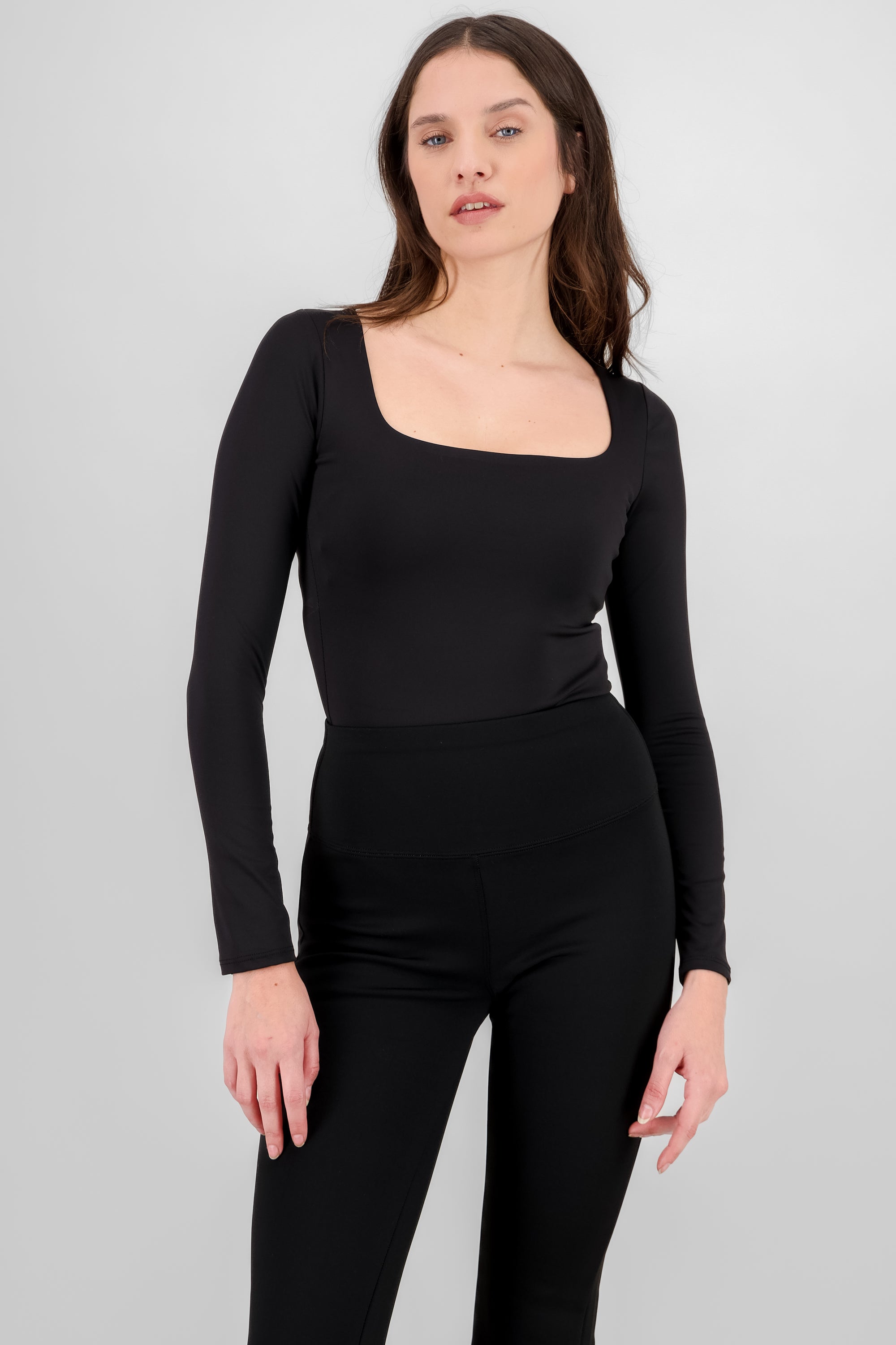 Bodysuit liso escote cuadrado yoga NEGRO