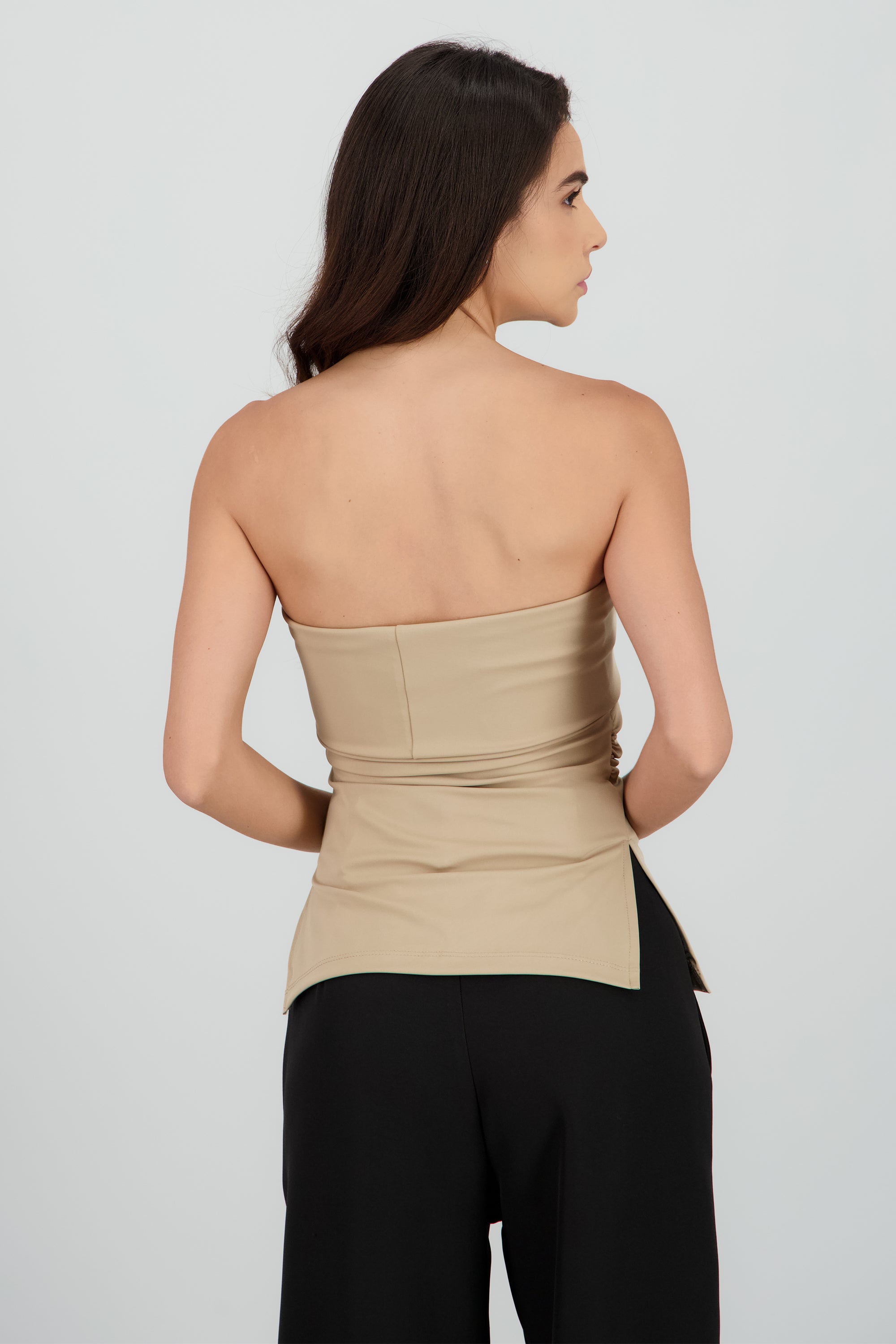 Top tubo con dobles escote BEIGE