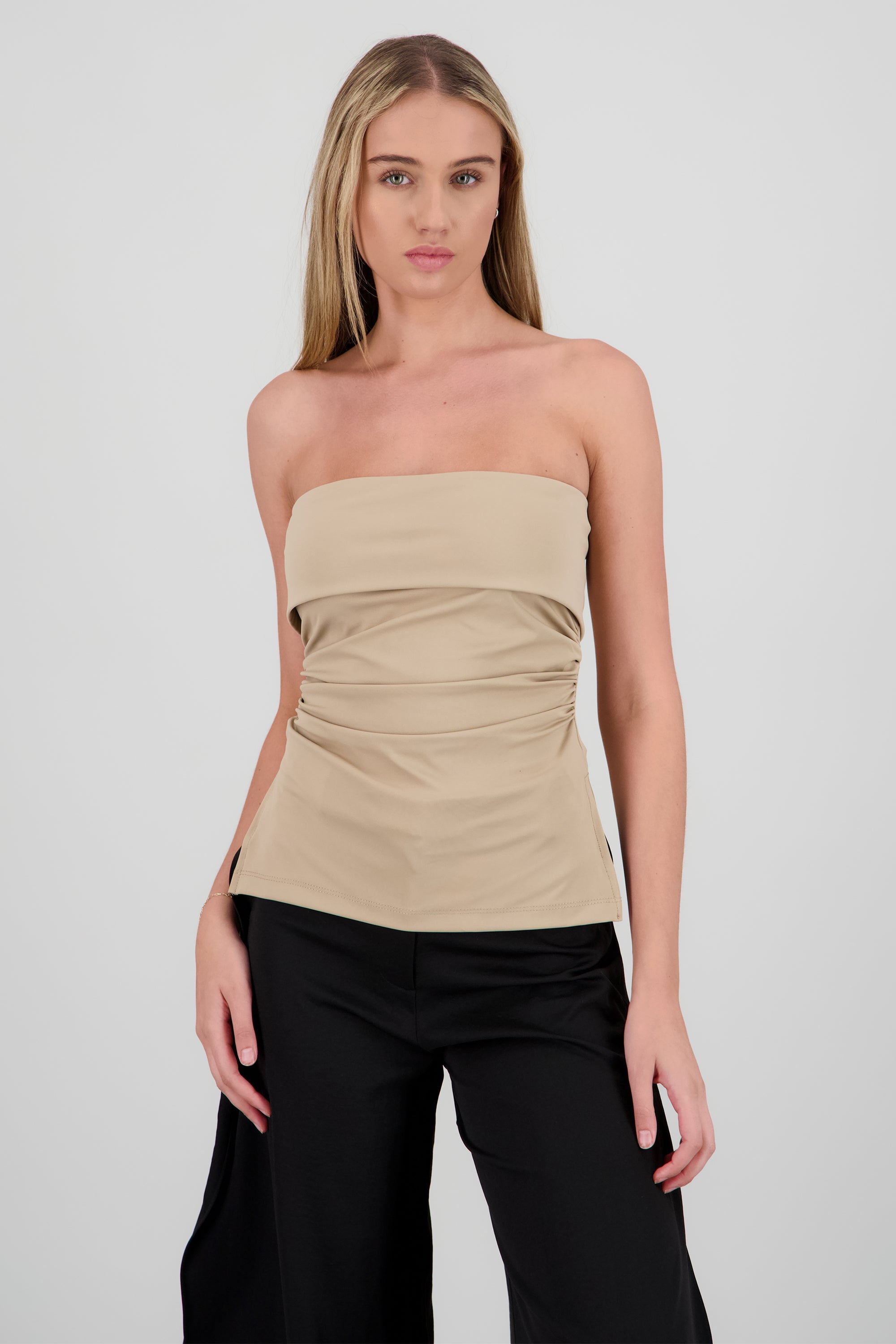Top tubo con dobles escote TAUPE