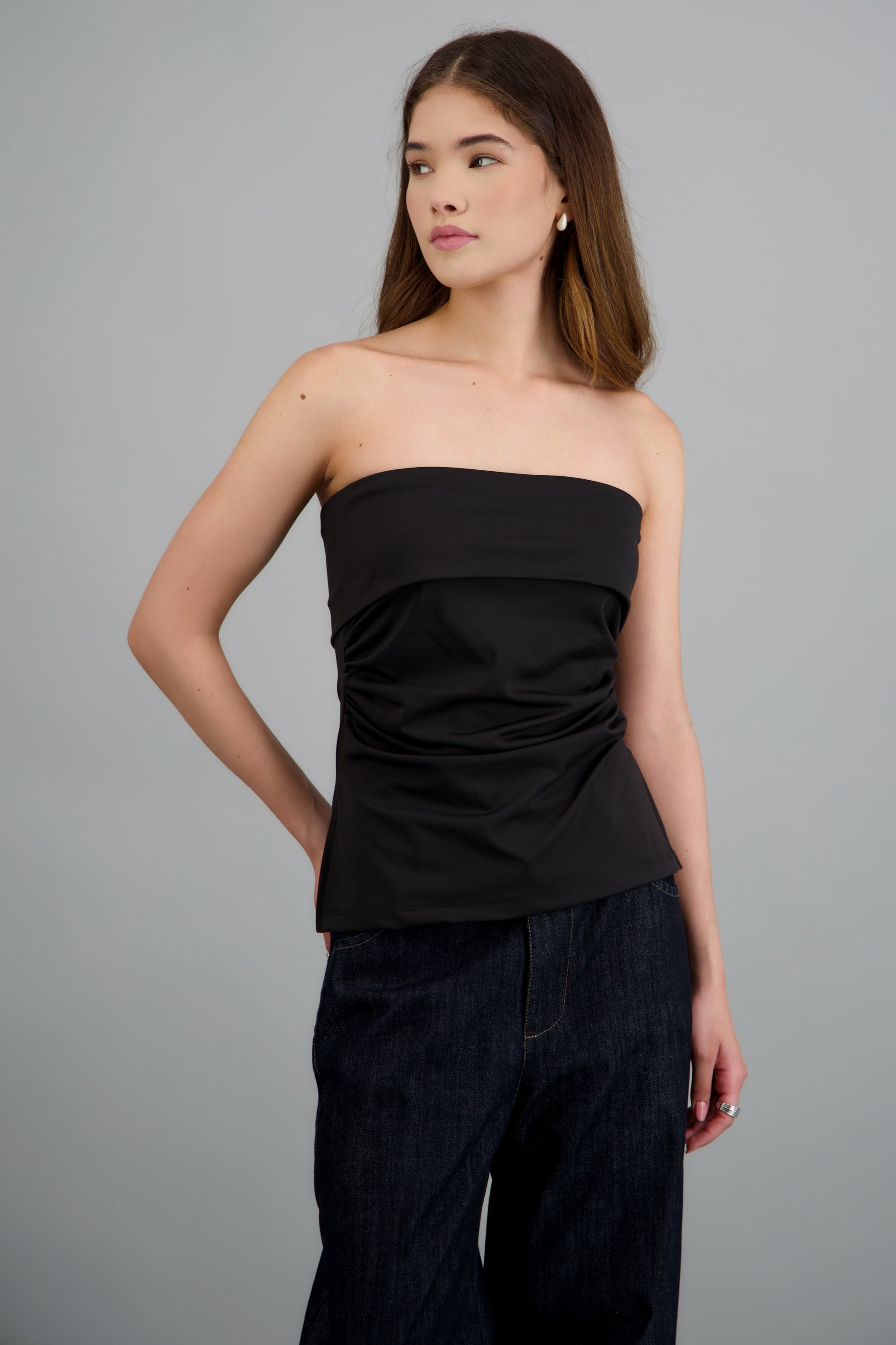 Top tubo con dobles escote NEGRO