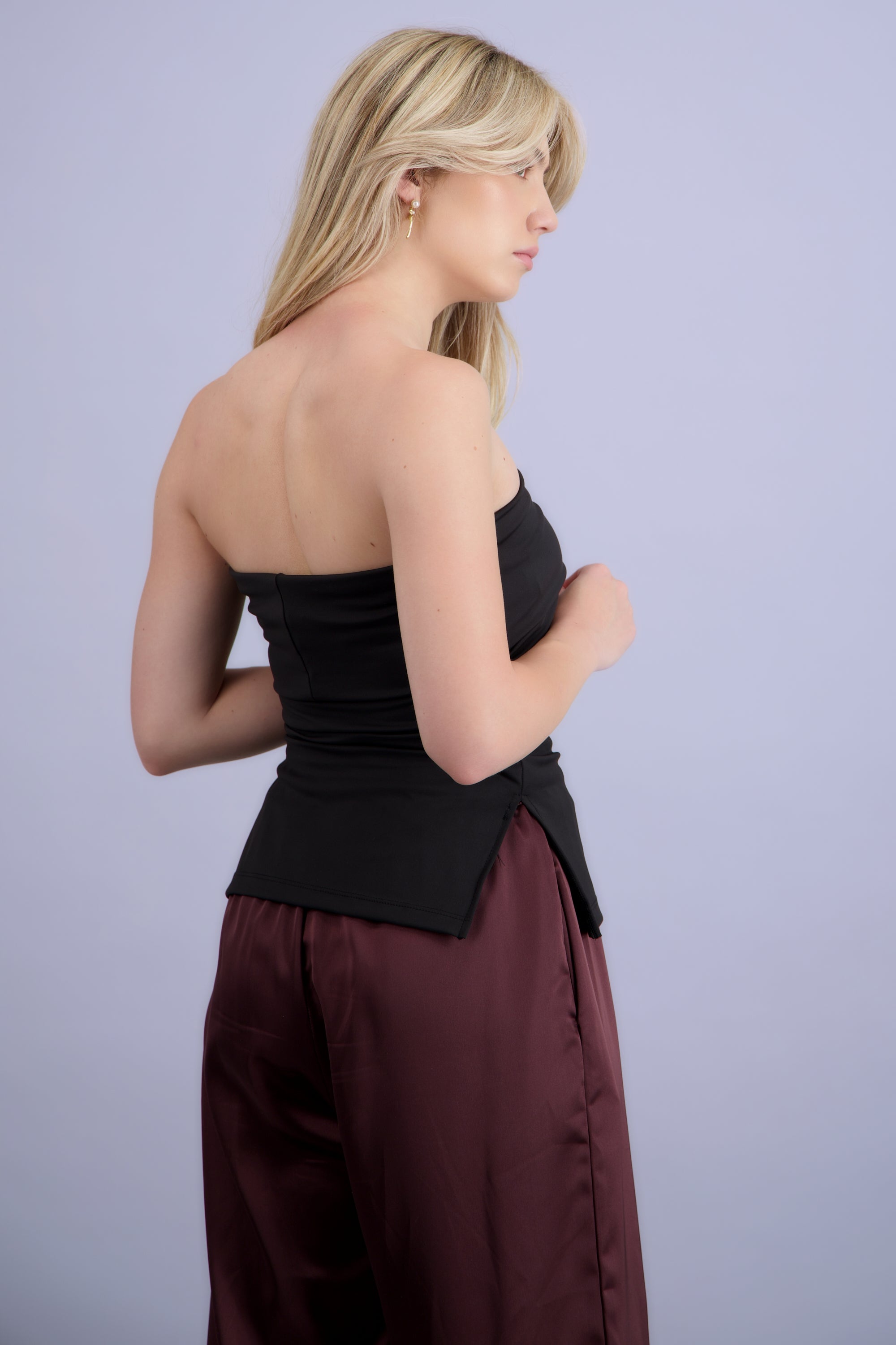 TOP TUBO C/DOBLES ESCOTE HYP NEGRO