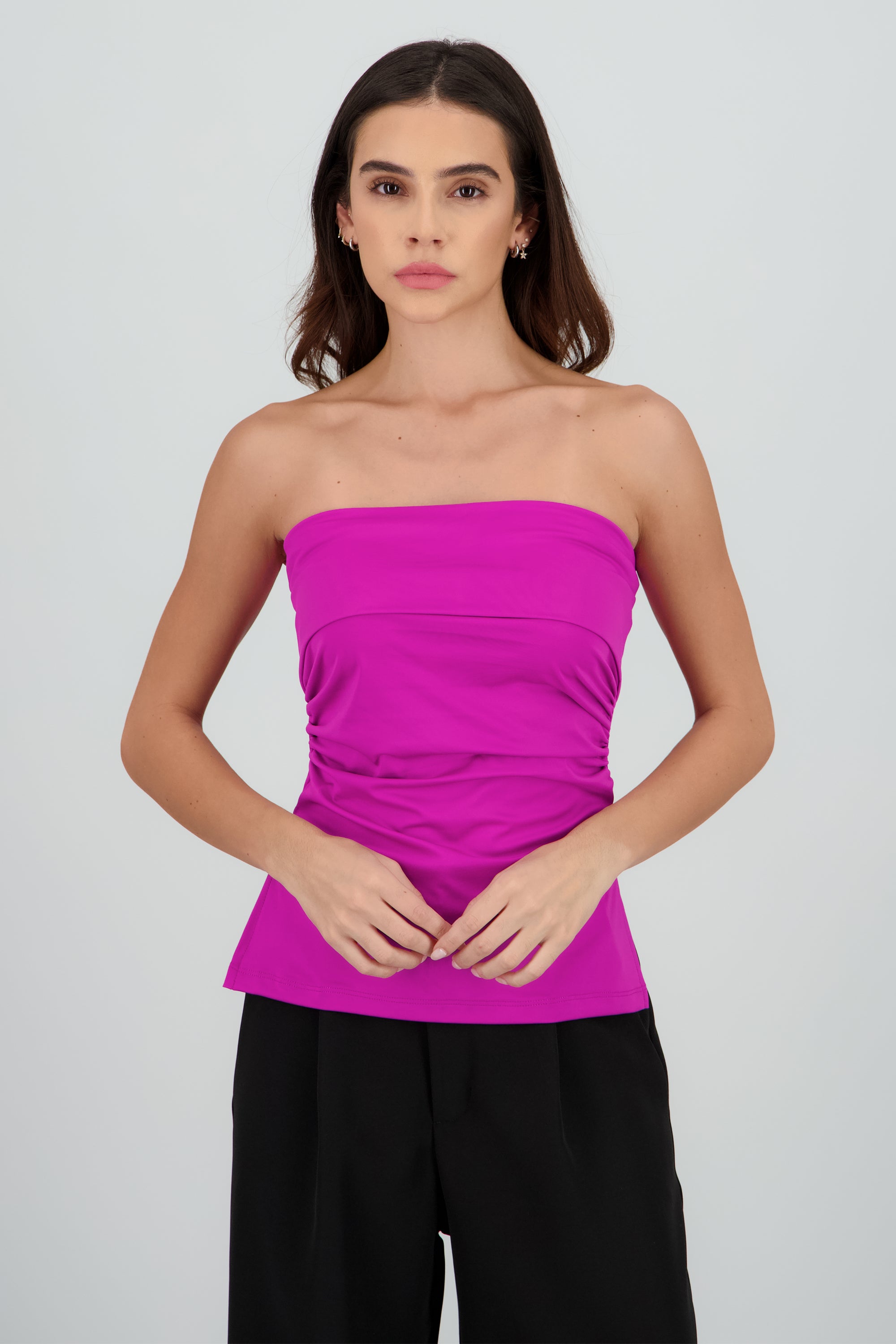 DEEP MAGENTA