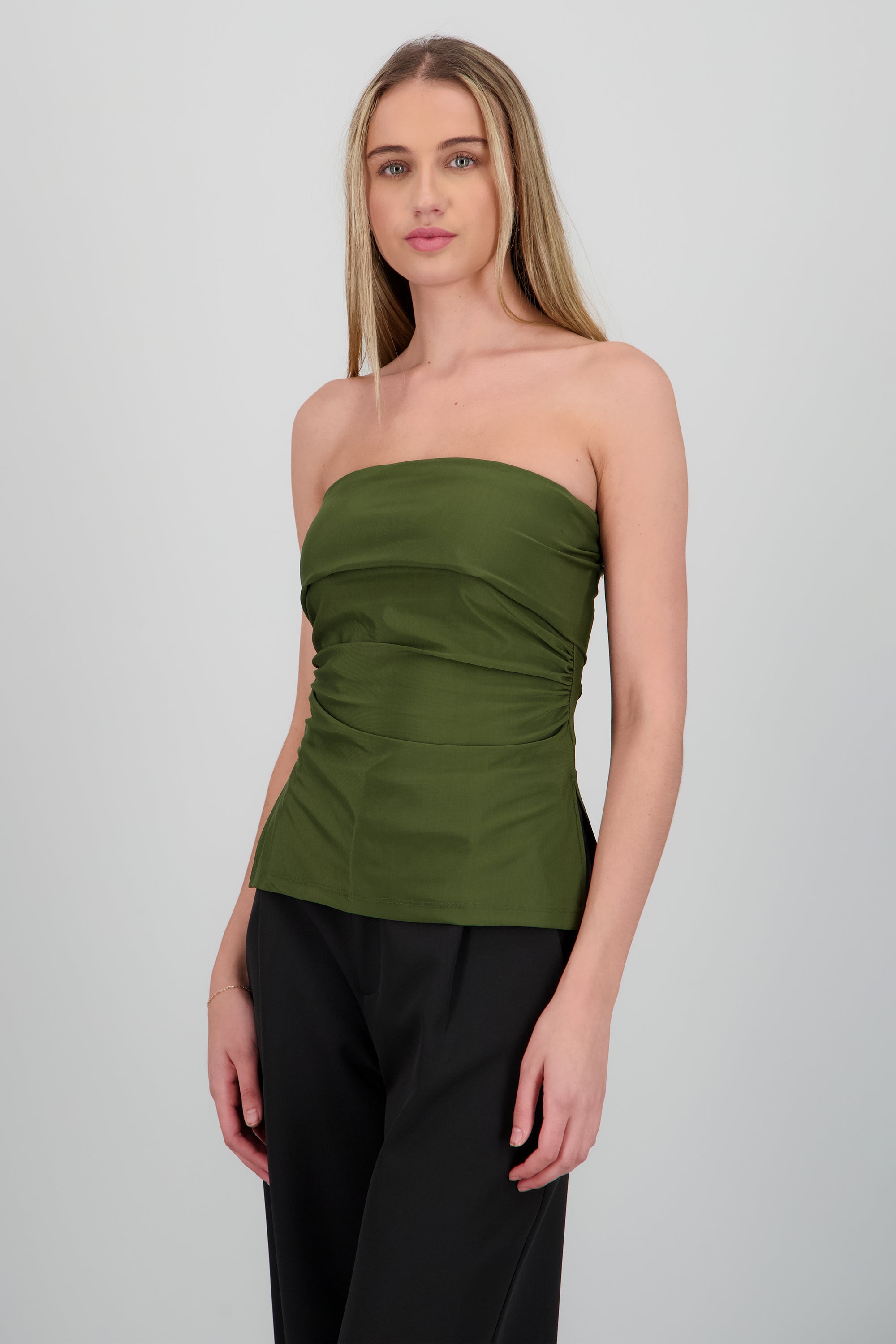 Top tubo con dobles escote VERDE CAZADOR