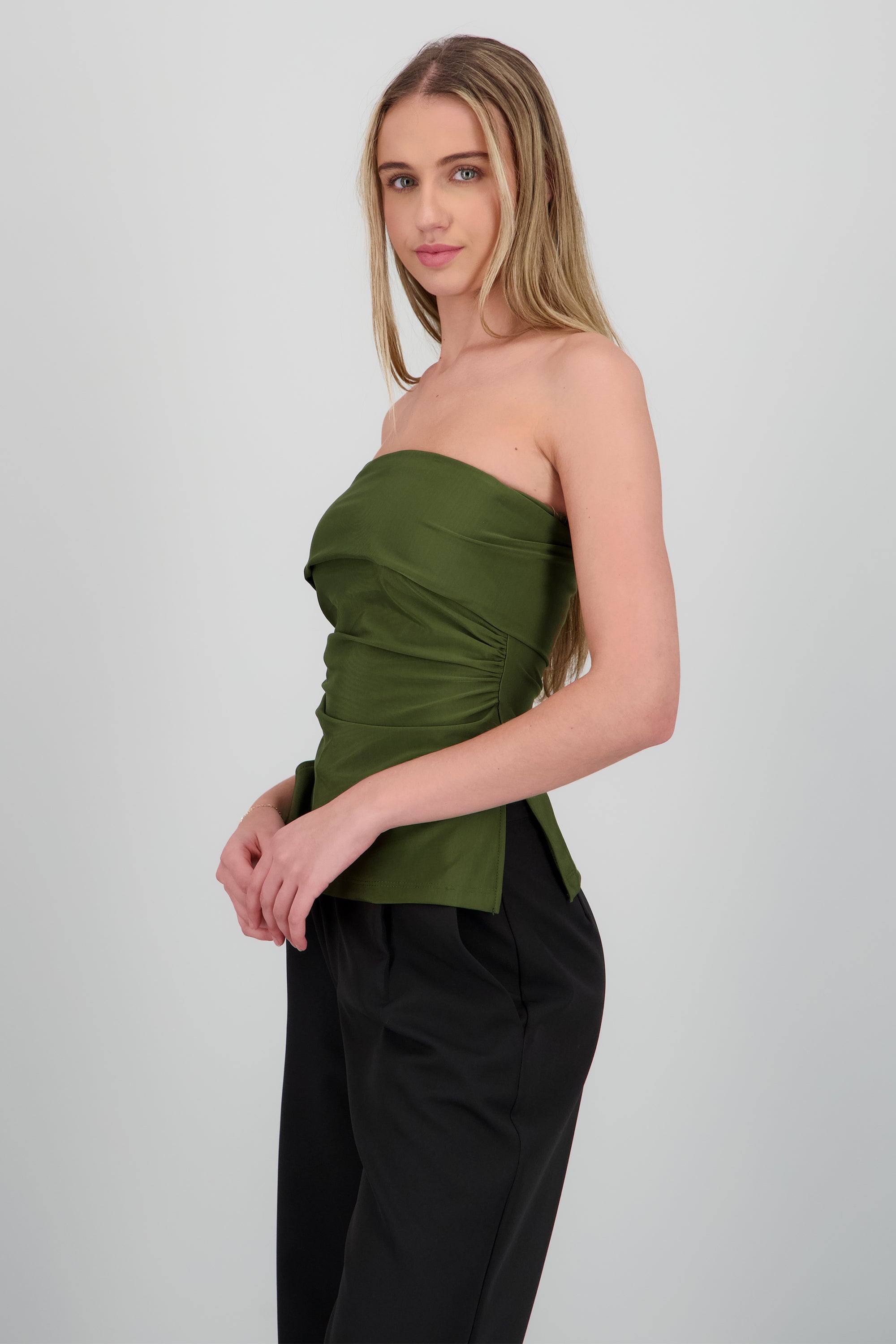 Top tubo con dobles escote VERDE CAZADOR