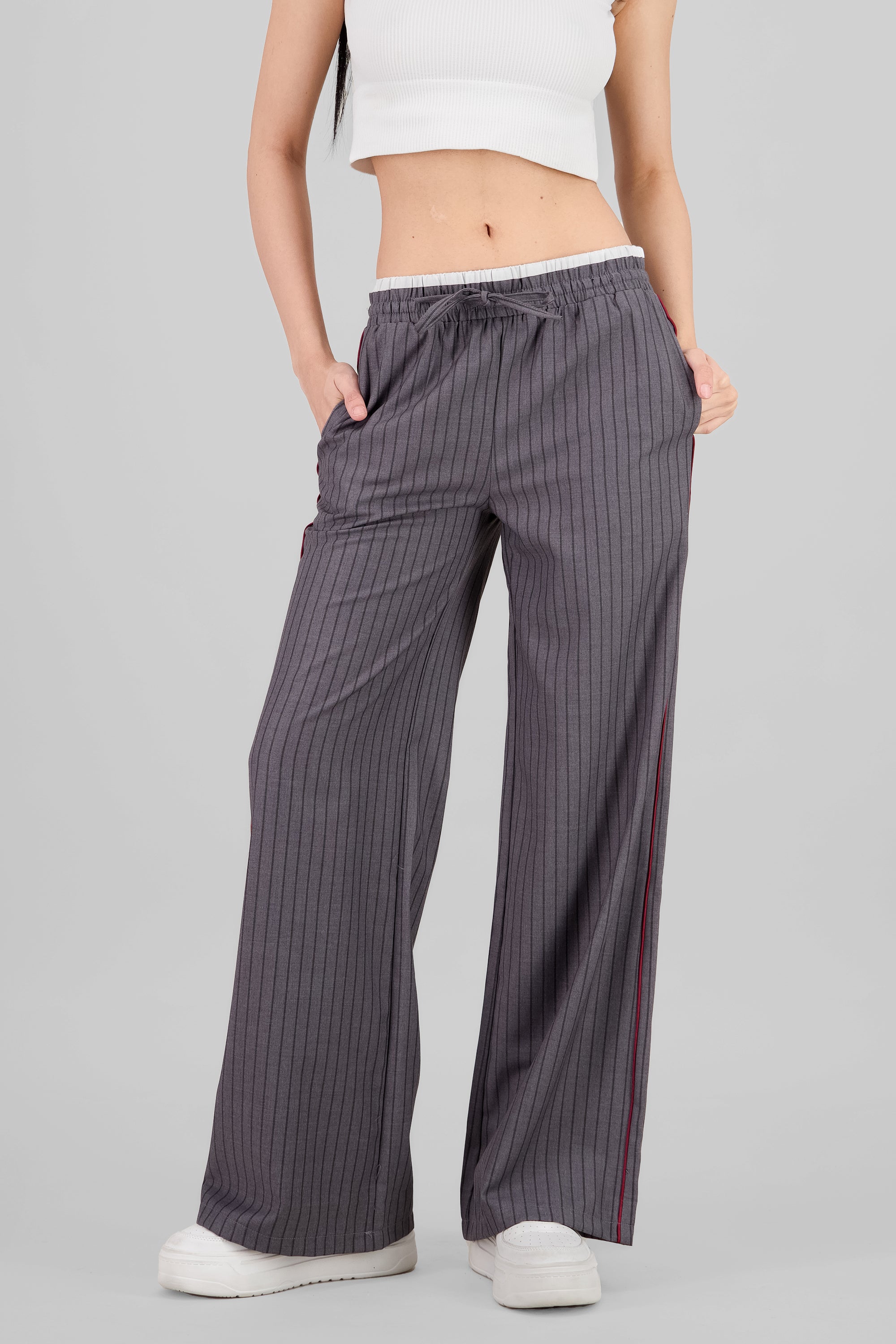 Pantalon recto rayas GRIS