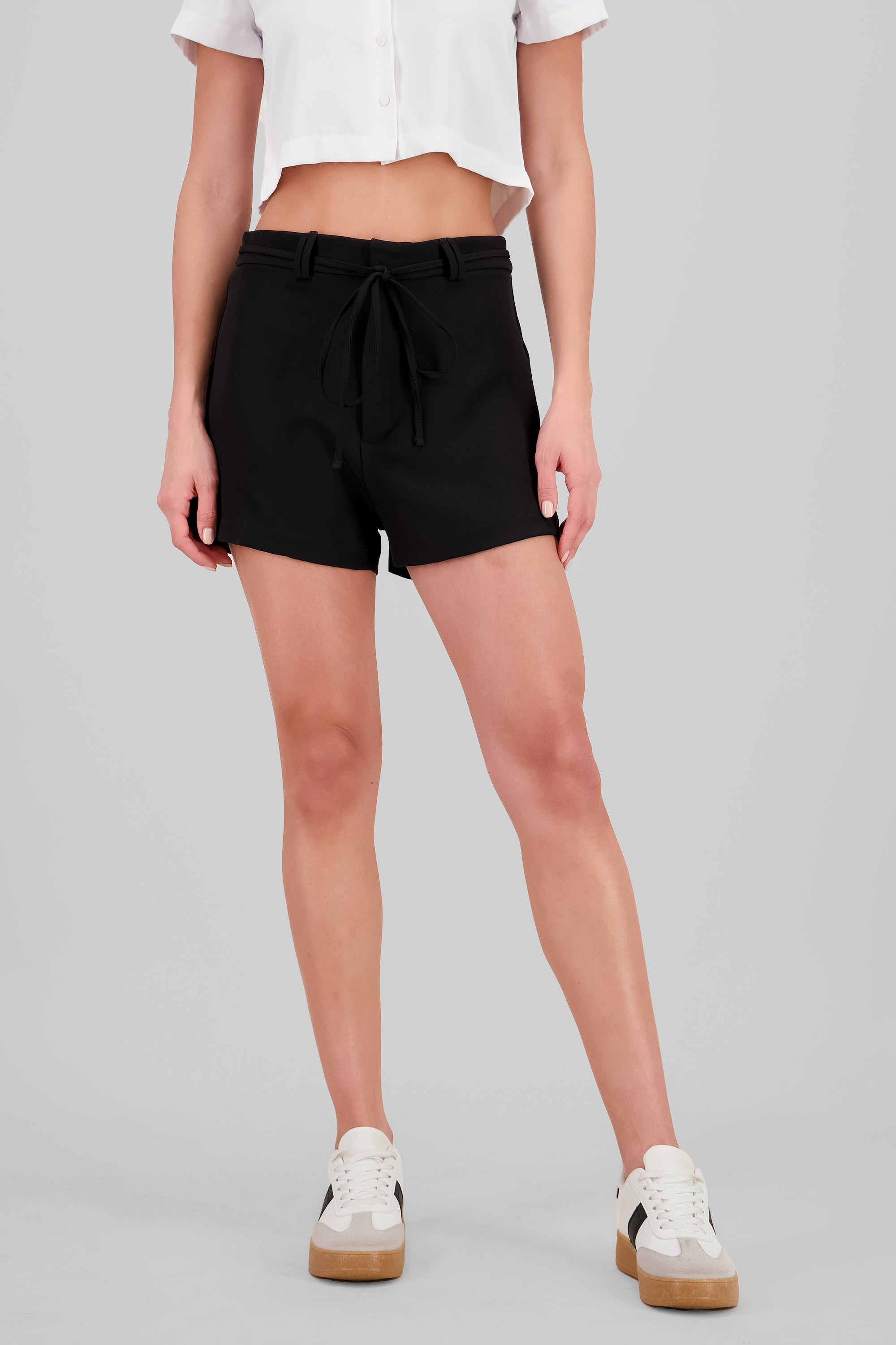 Short sastre detalle liso NEGRO