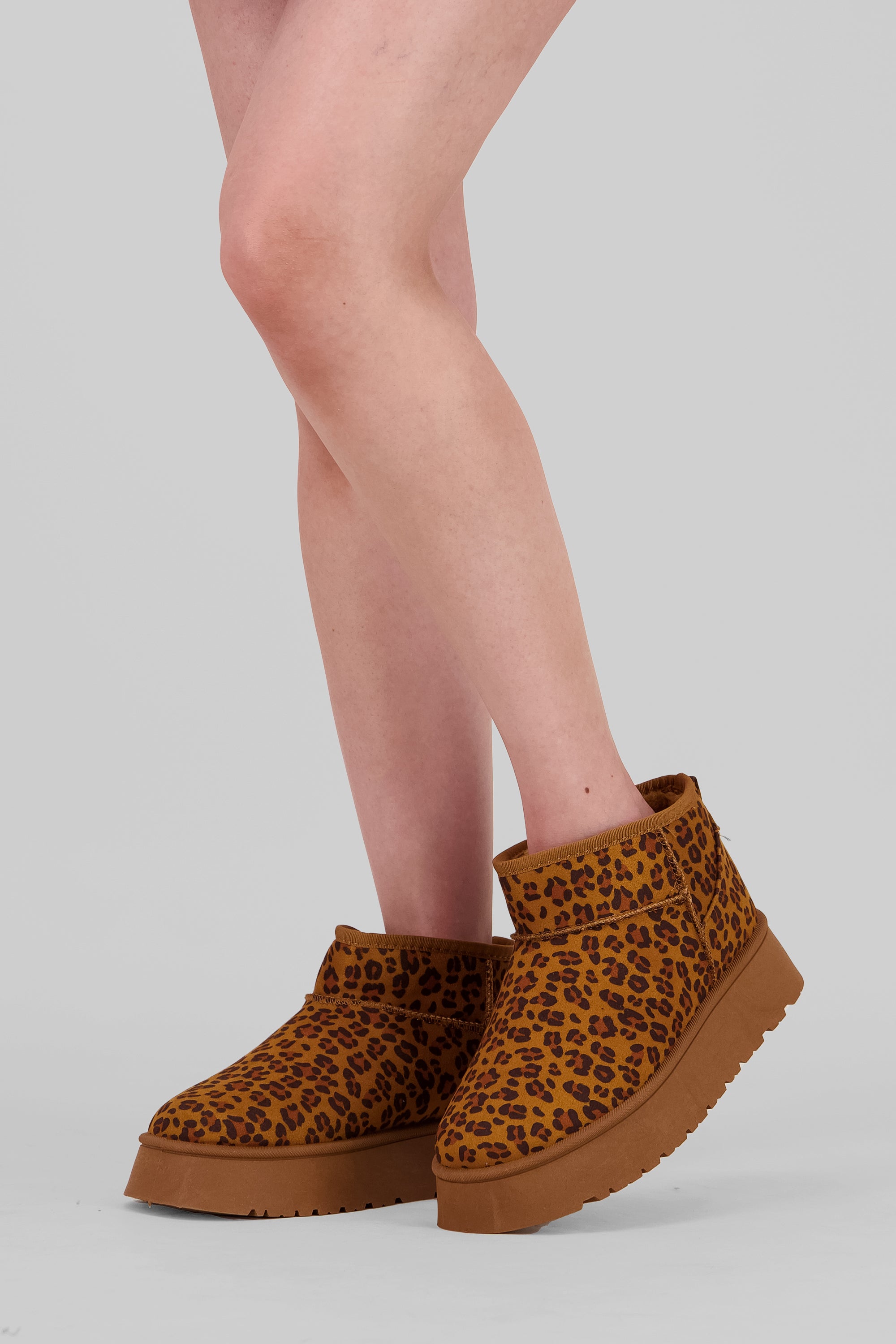BROWN COMBO