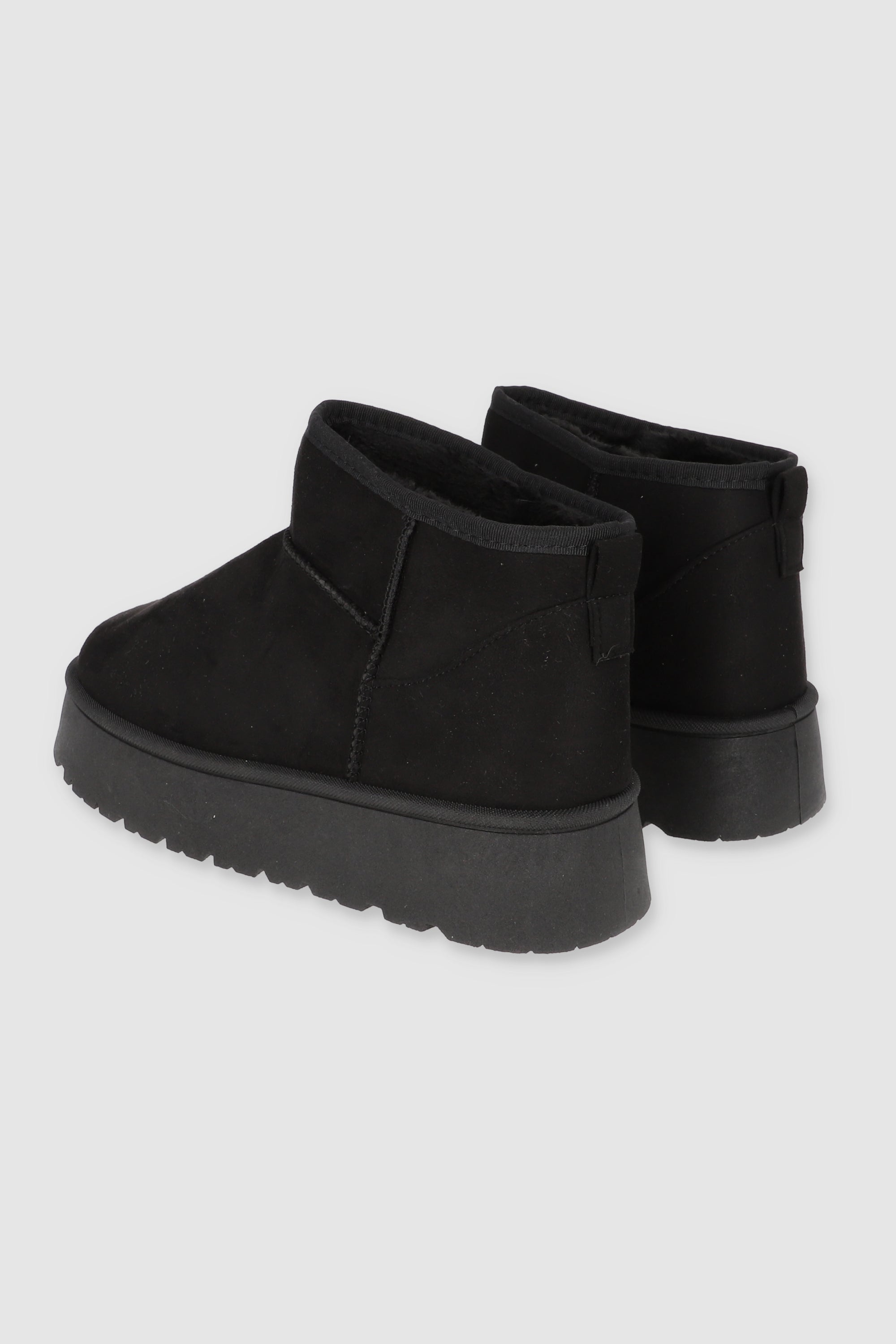 Bota corta plataforma peluche NEGRO