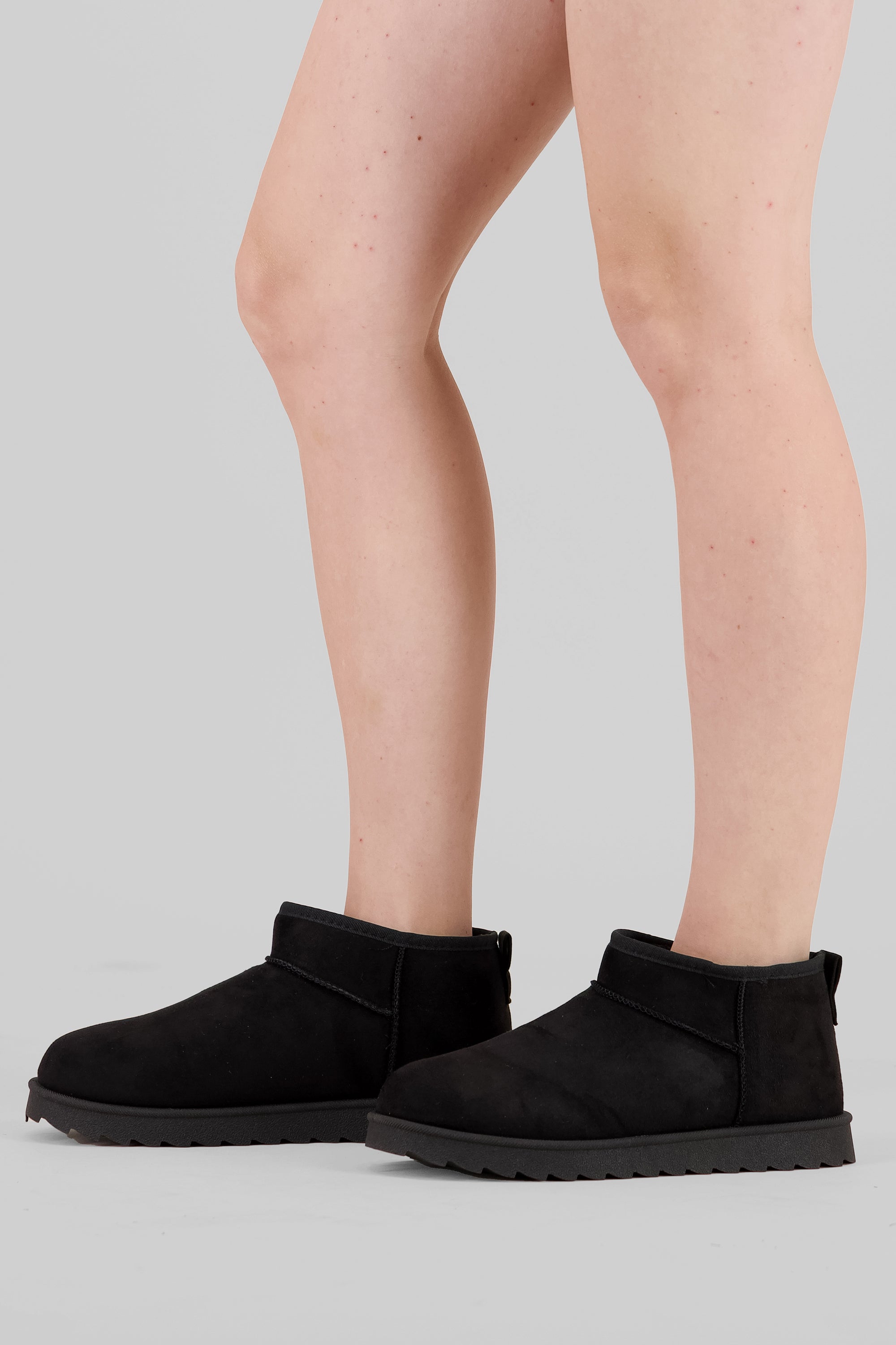 Bota mini peluche