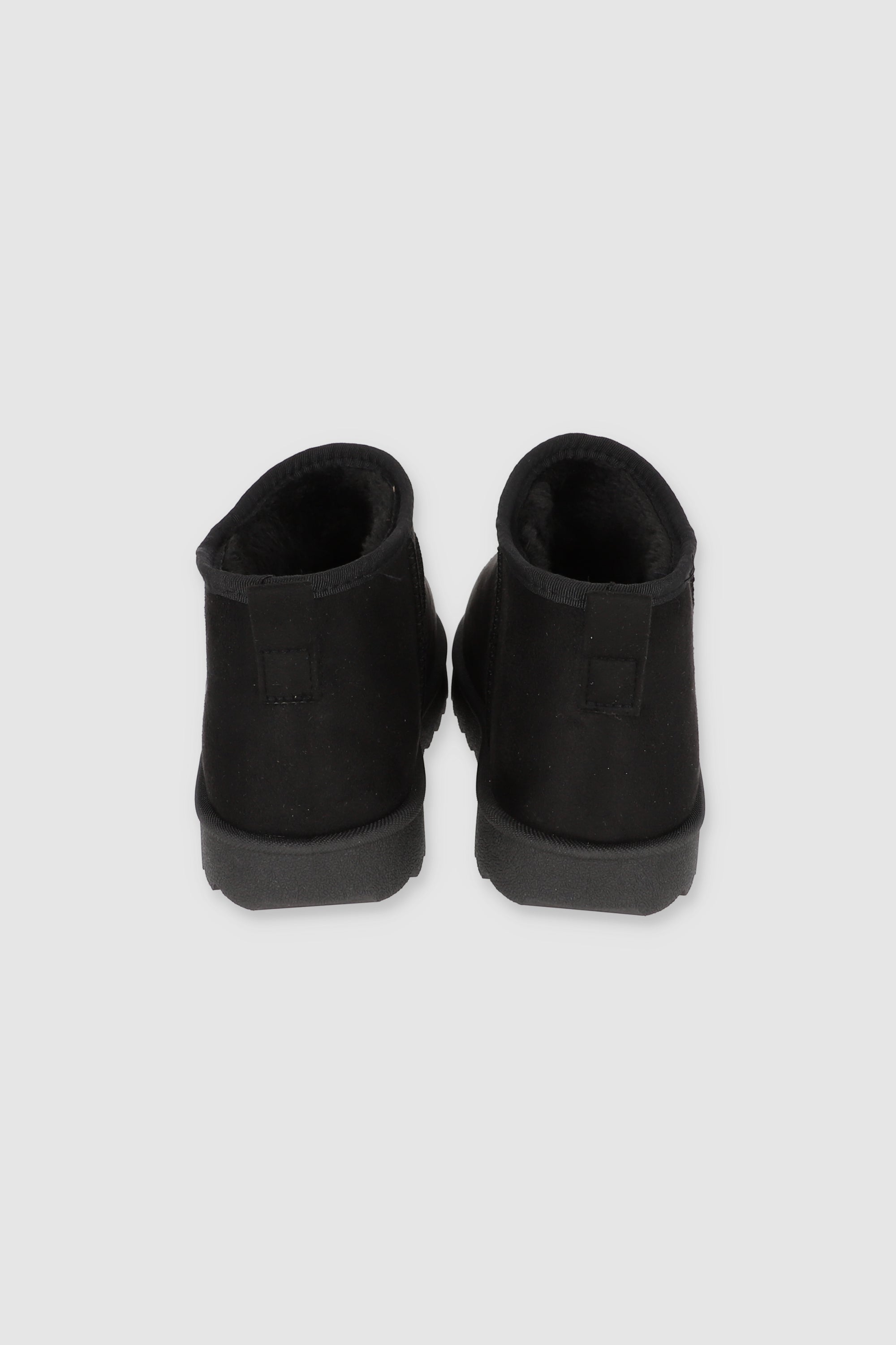 Bota mini peluche NEGRO