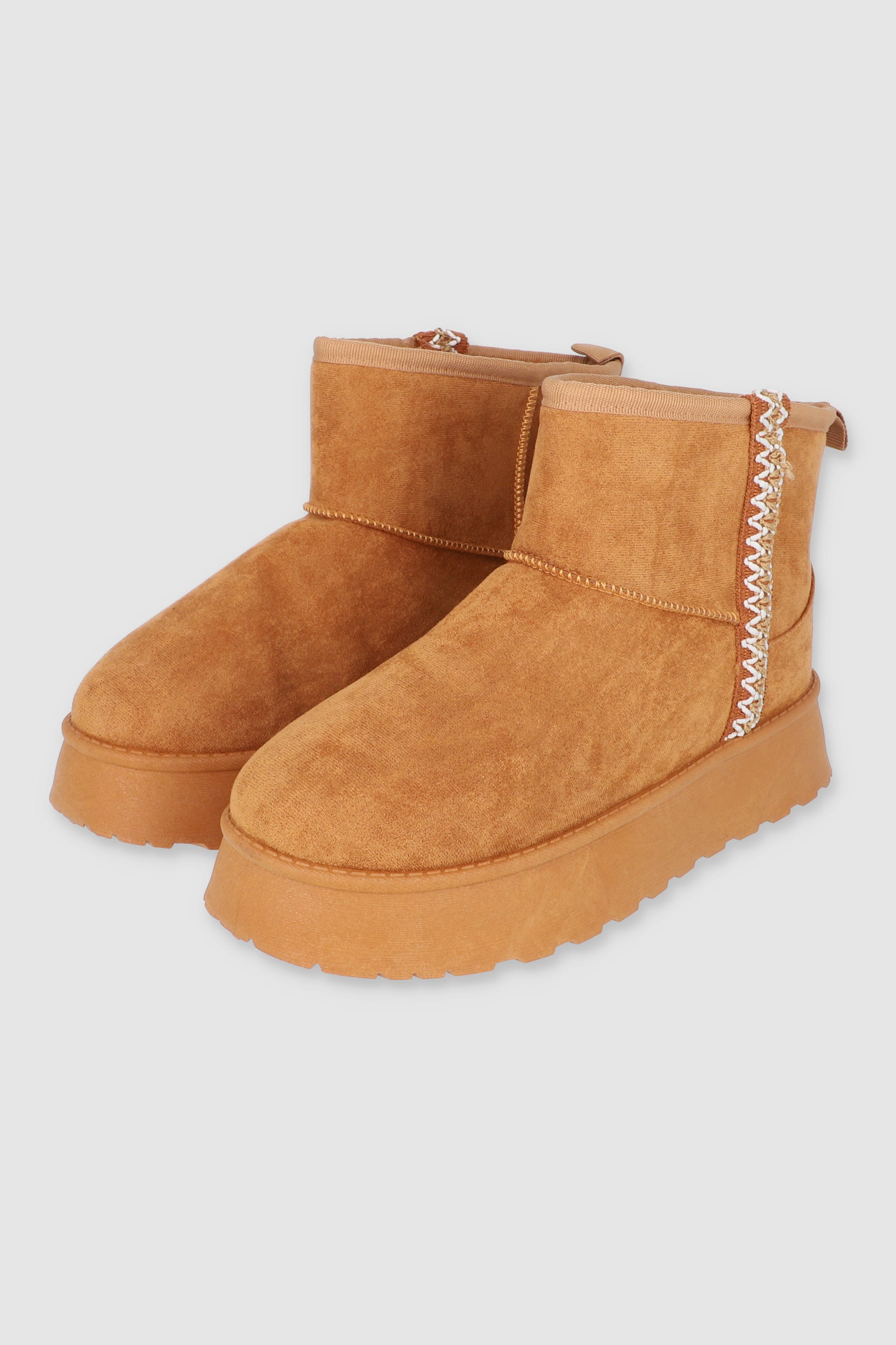 Bota peluche plataforma franja CAMELLO