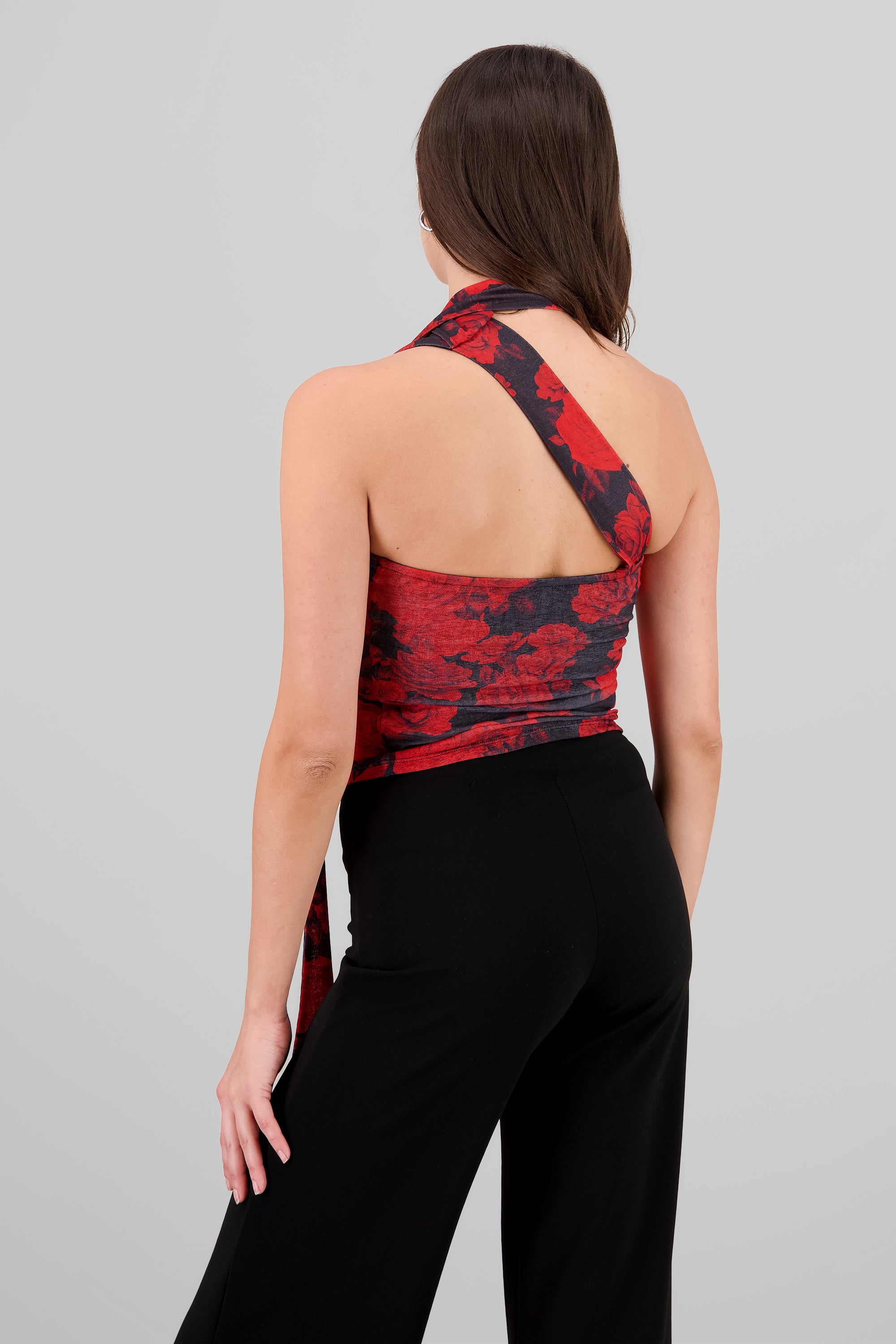 Top de rosas asimetrico con detalle en cuello ROJO COMBO