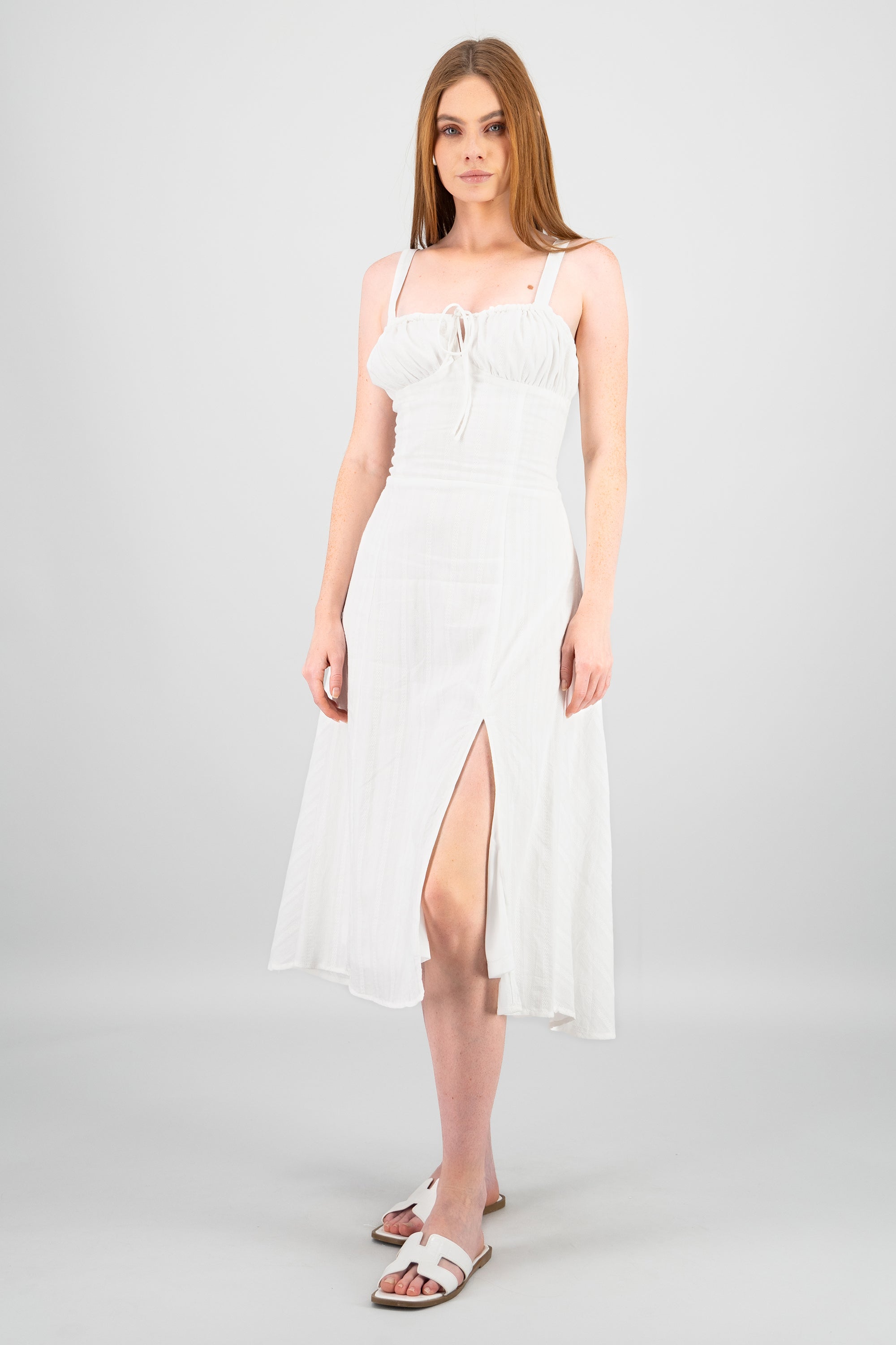 Vestido maxi con lace up en la espalda BLANCO