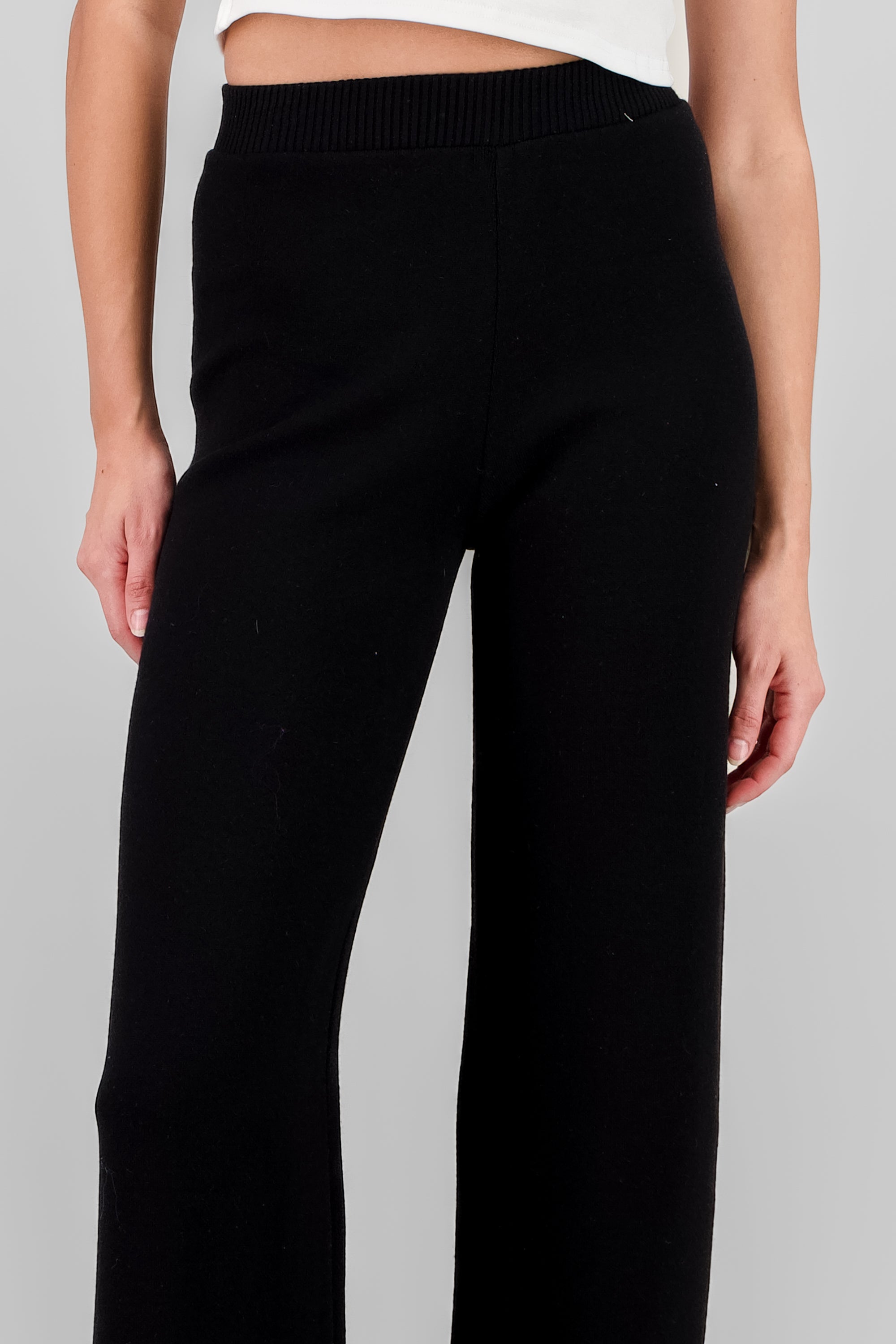 Pantalon amplio tejido NEGRO