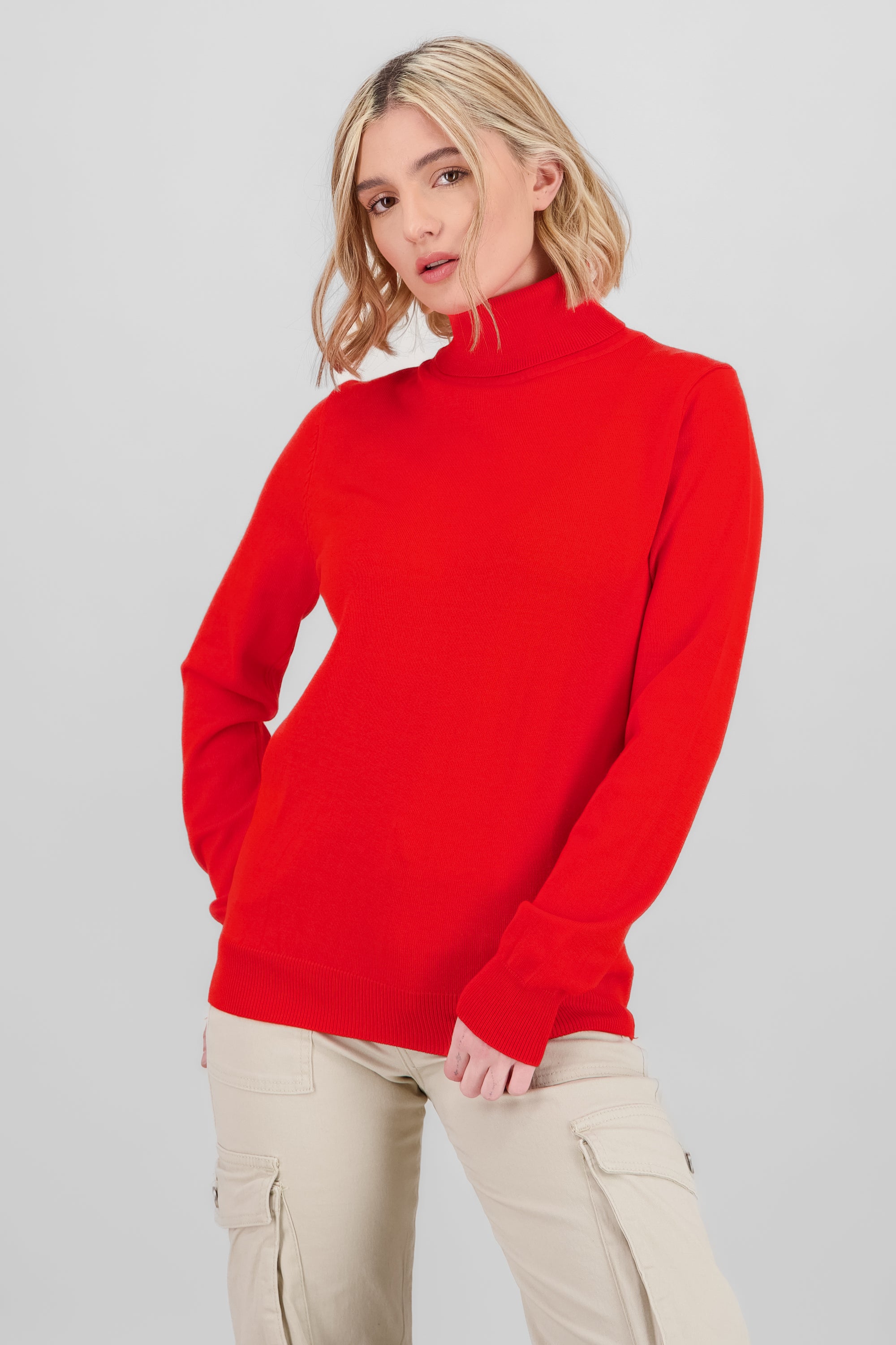 Sueter de cuello alto con tatco suave ROJO
