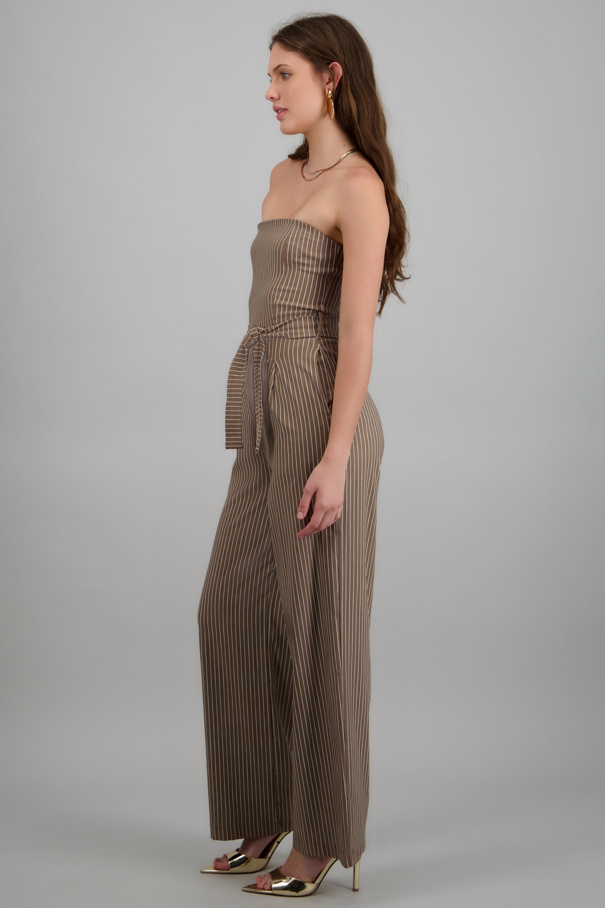 Jumpsuit strapless rayas detalle laso TAUPE
