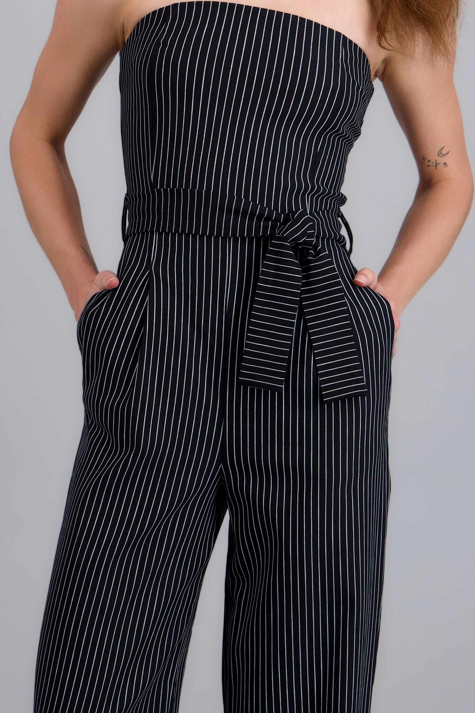 BLACK COMBO
