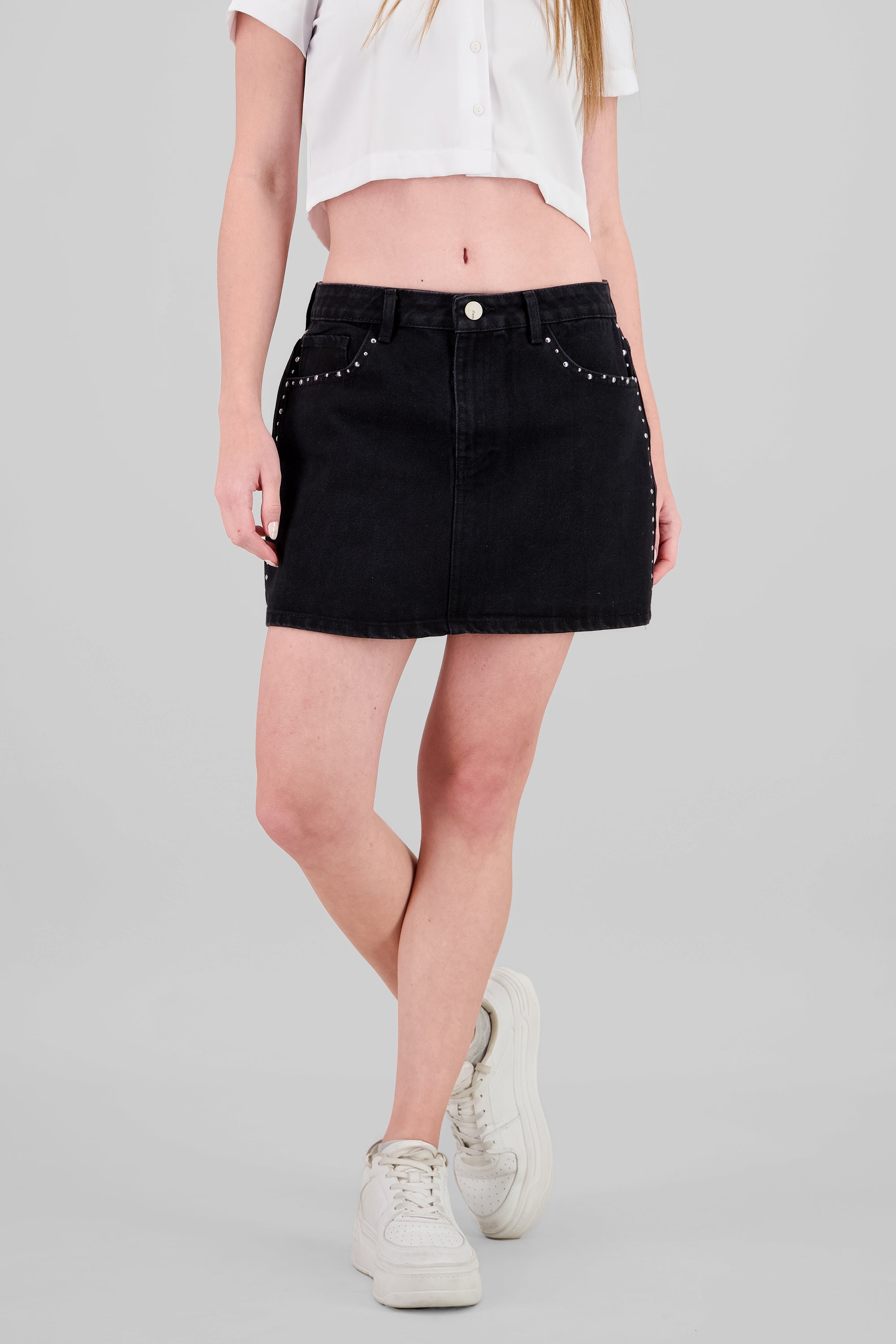 Mini falda estoperoles NEGRO
