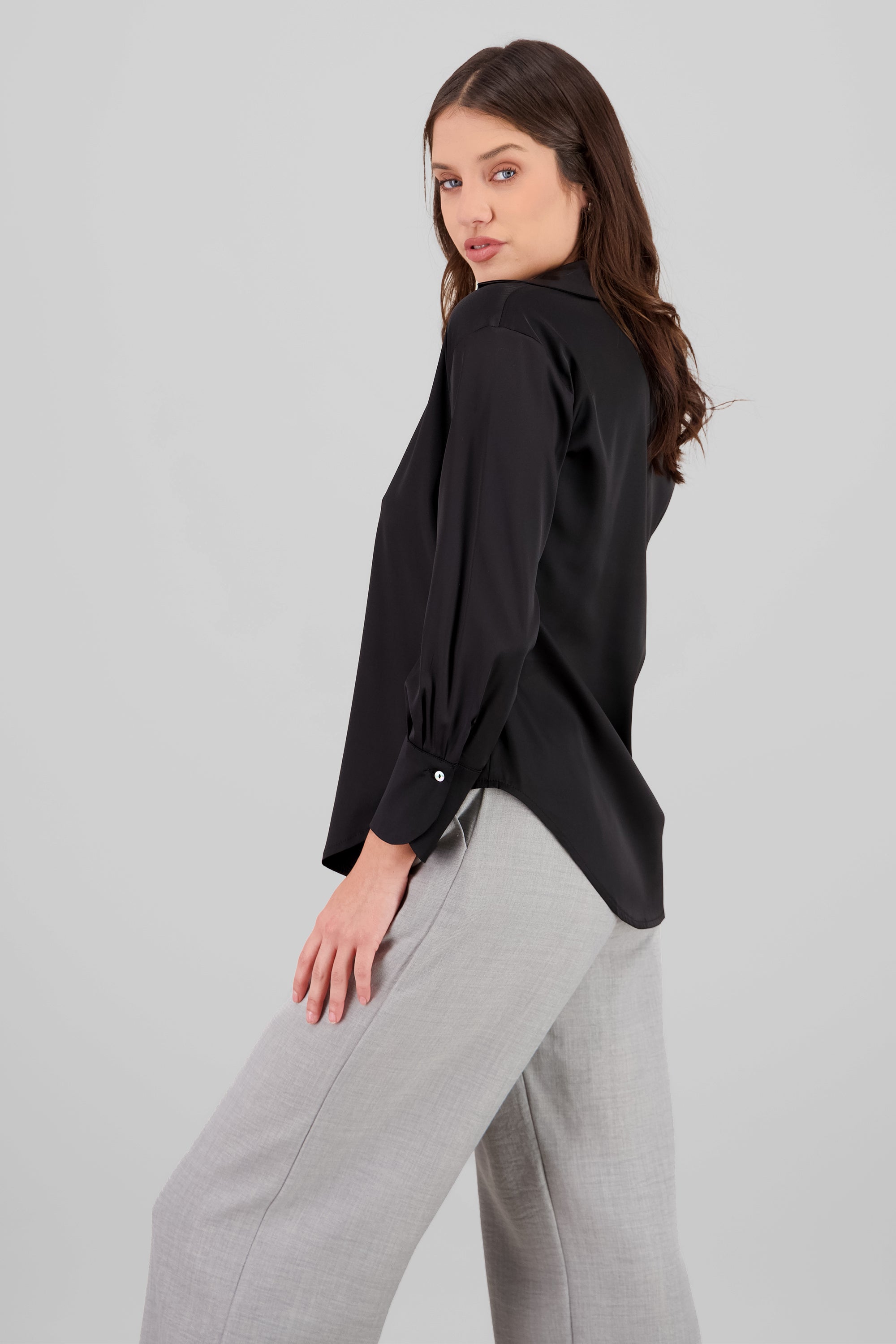 Camisa oversize cuello satin NEGRO