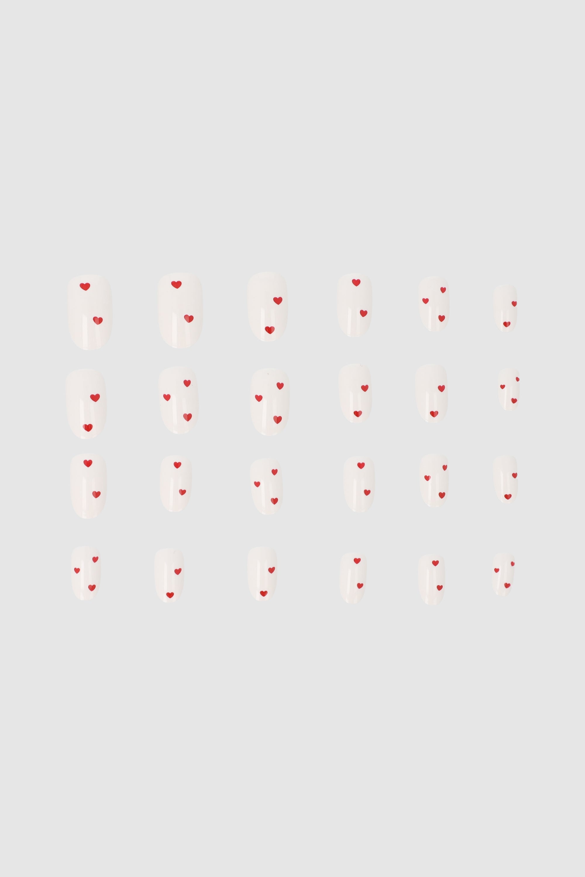 Set 24 uñas mini corazones BLANCO