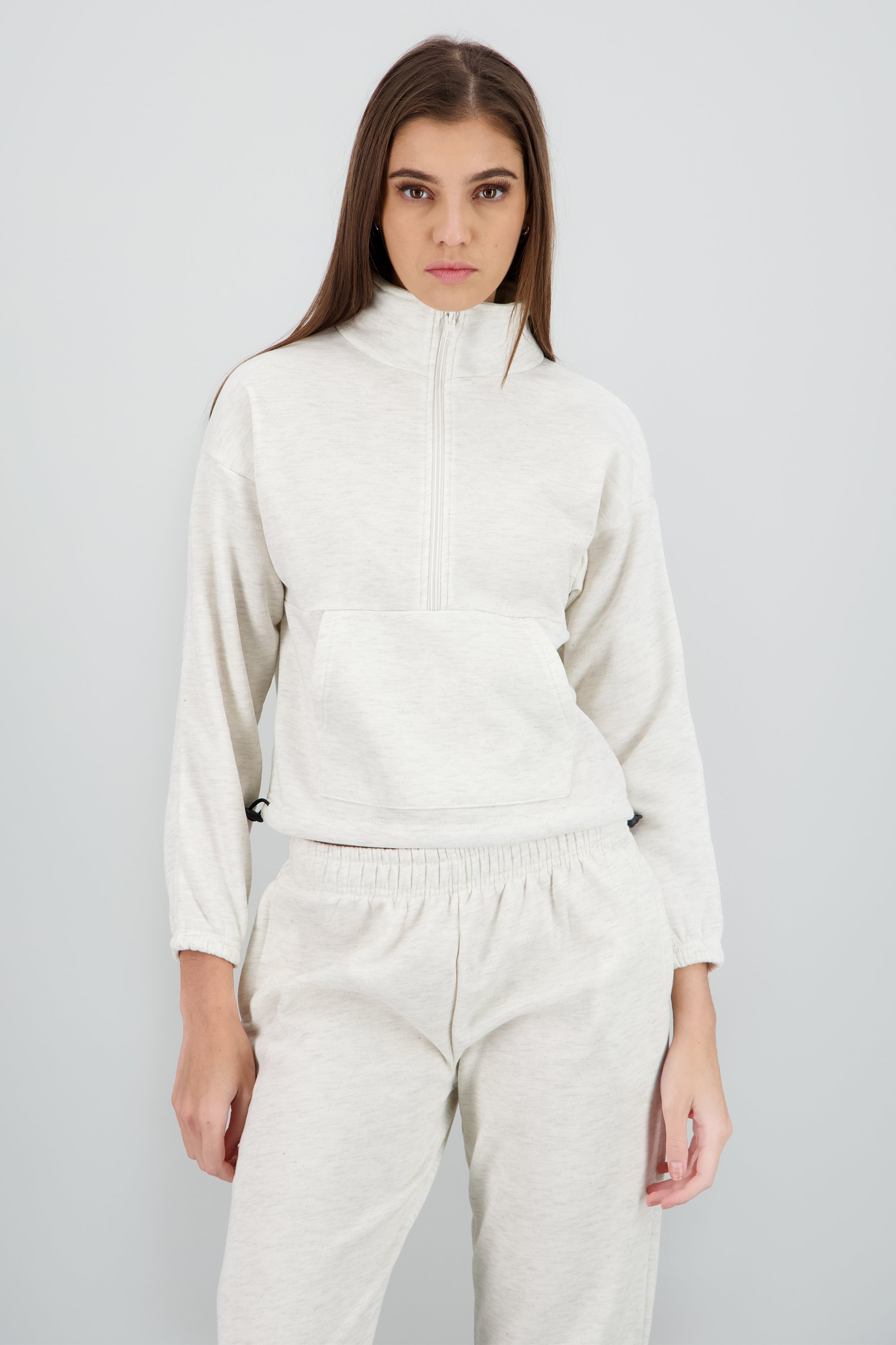 Sudadera con bolsa y cierre liso ARENA