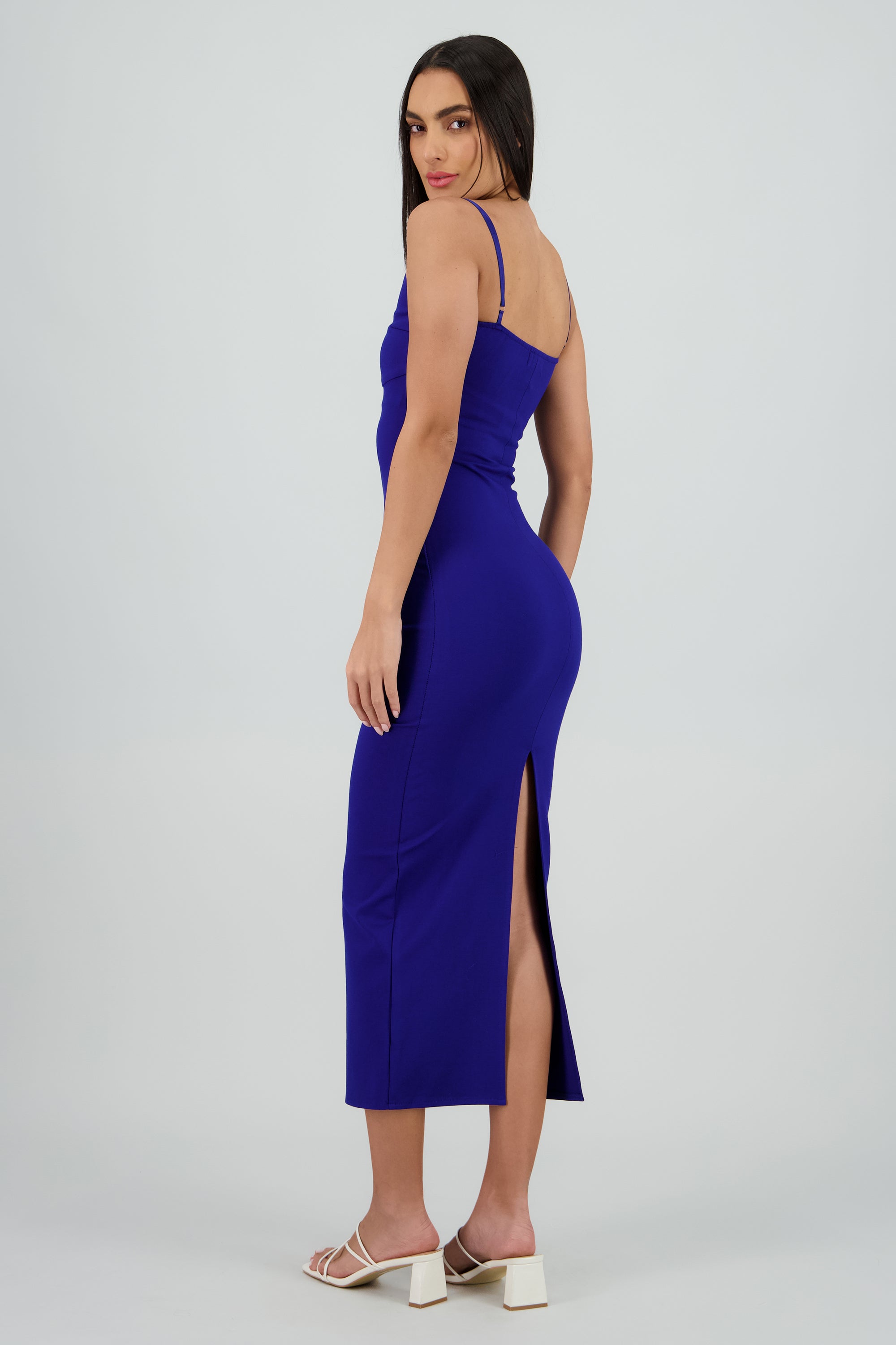 ROYAL BLUE