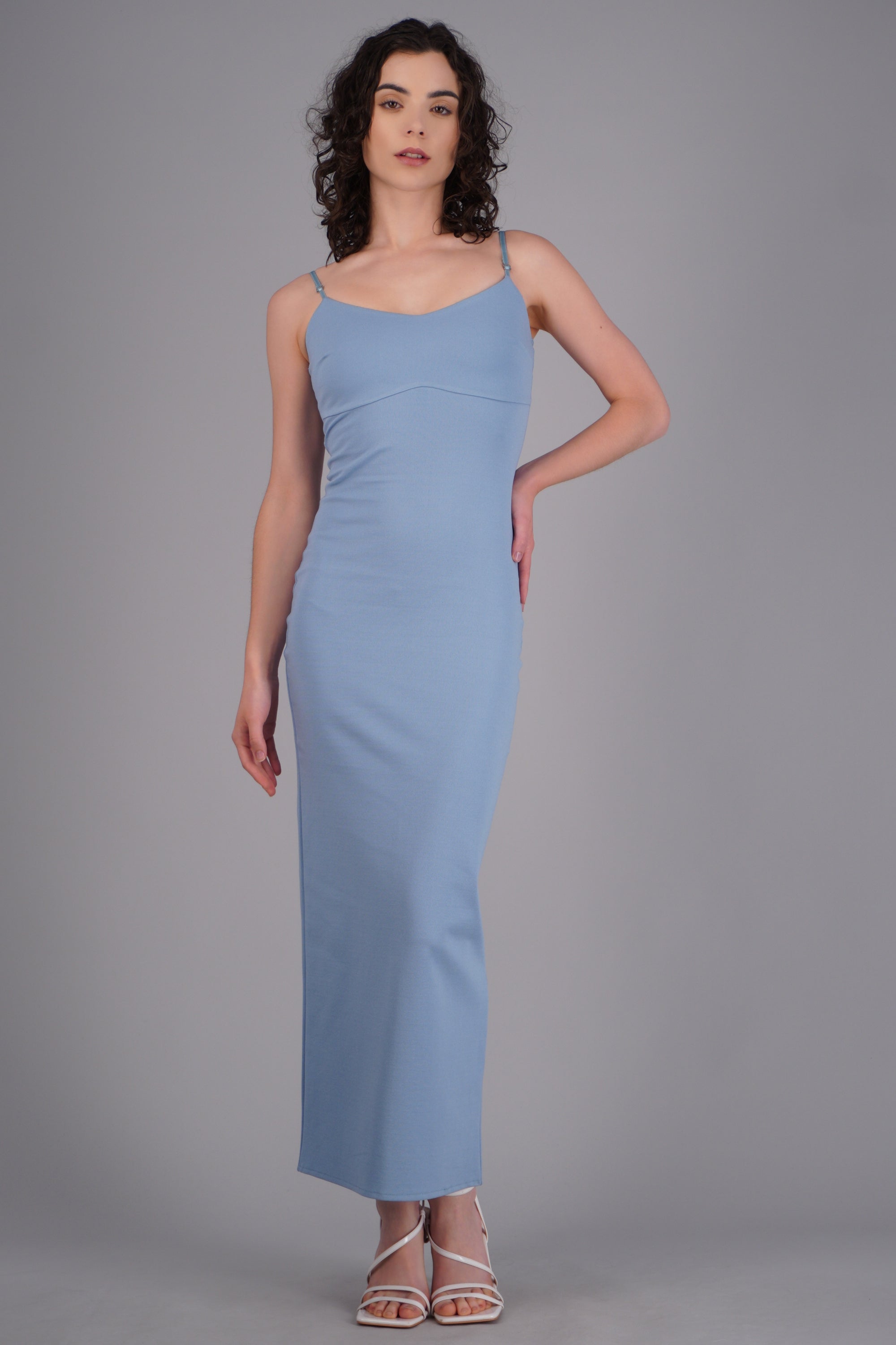 Maxi vestido bodycon liso AZUL PASTEL