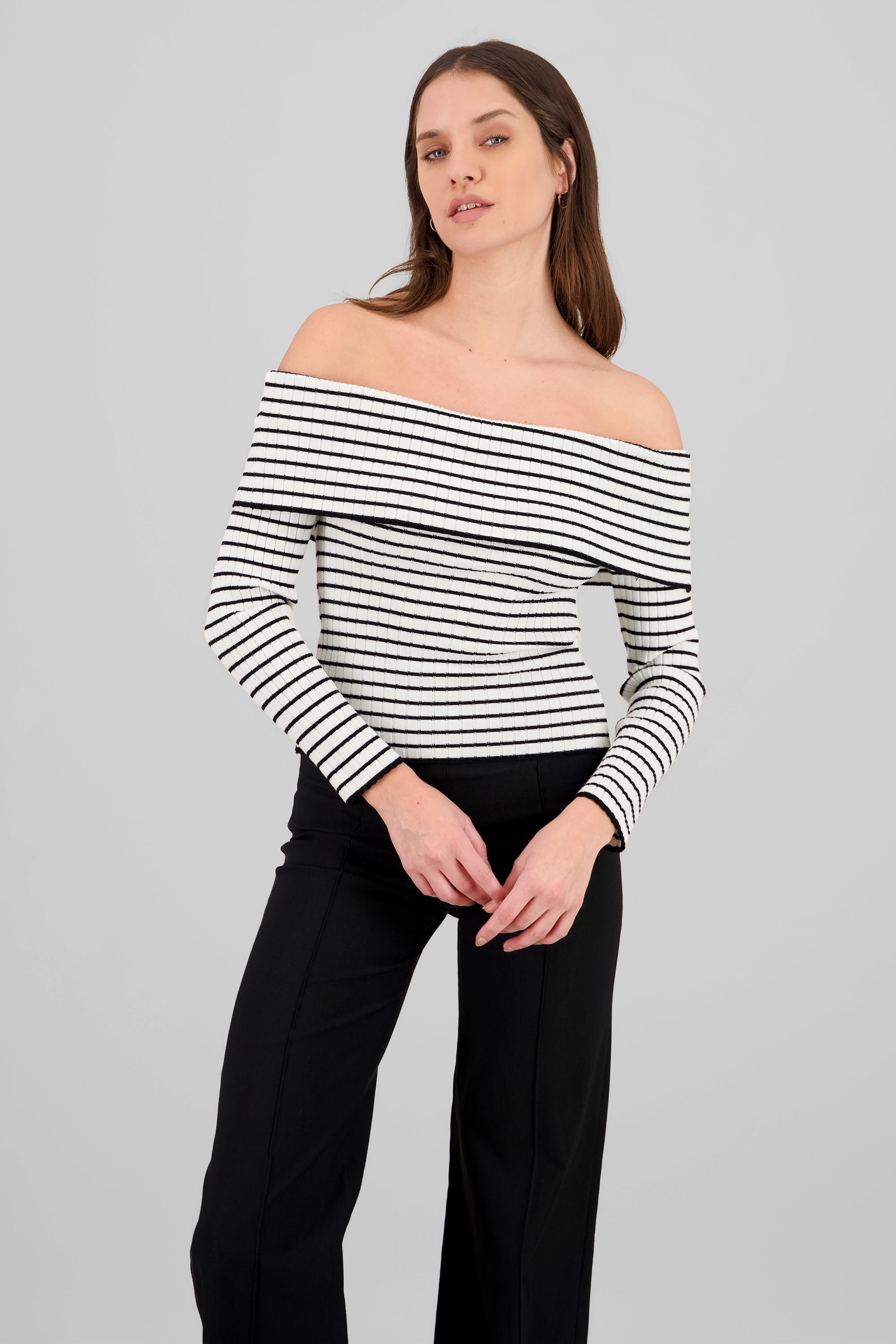 Top manga larga off shoulder textura BLANCO COMBO