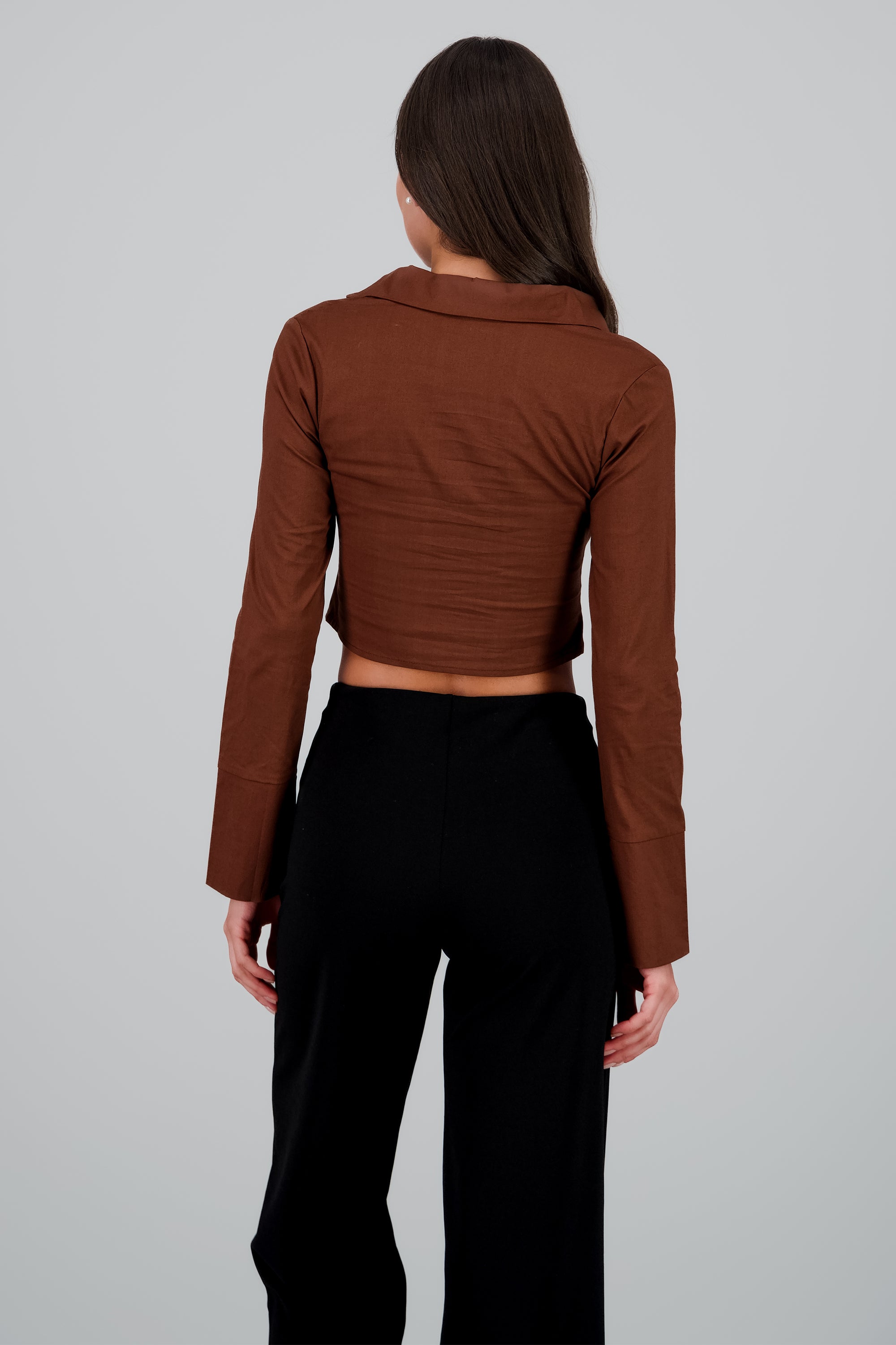 Blusa lace up CHOCOLATE