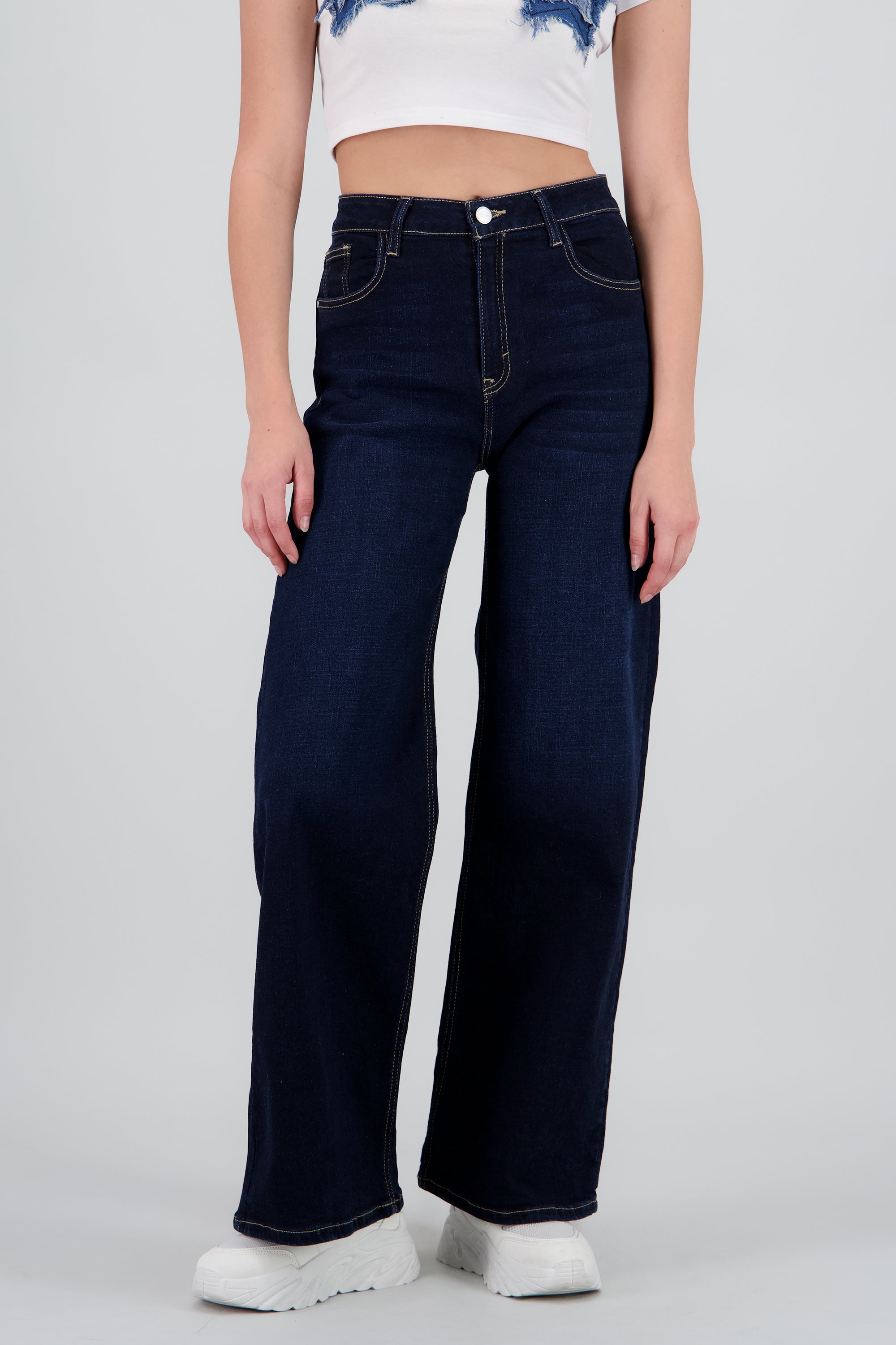 Jeans straight deslavado DARK WASH