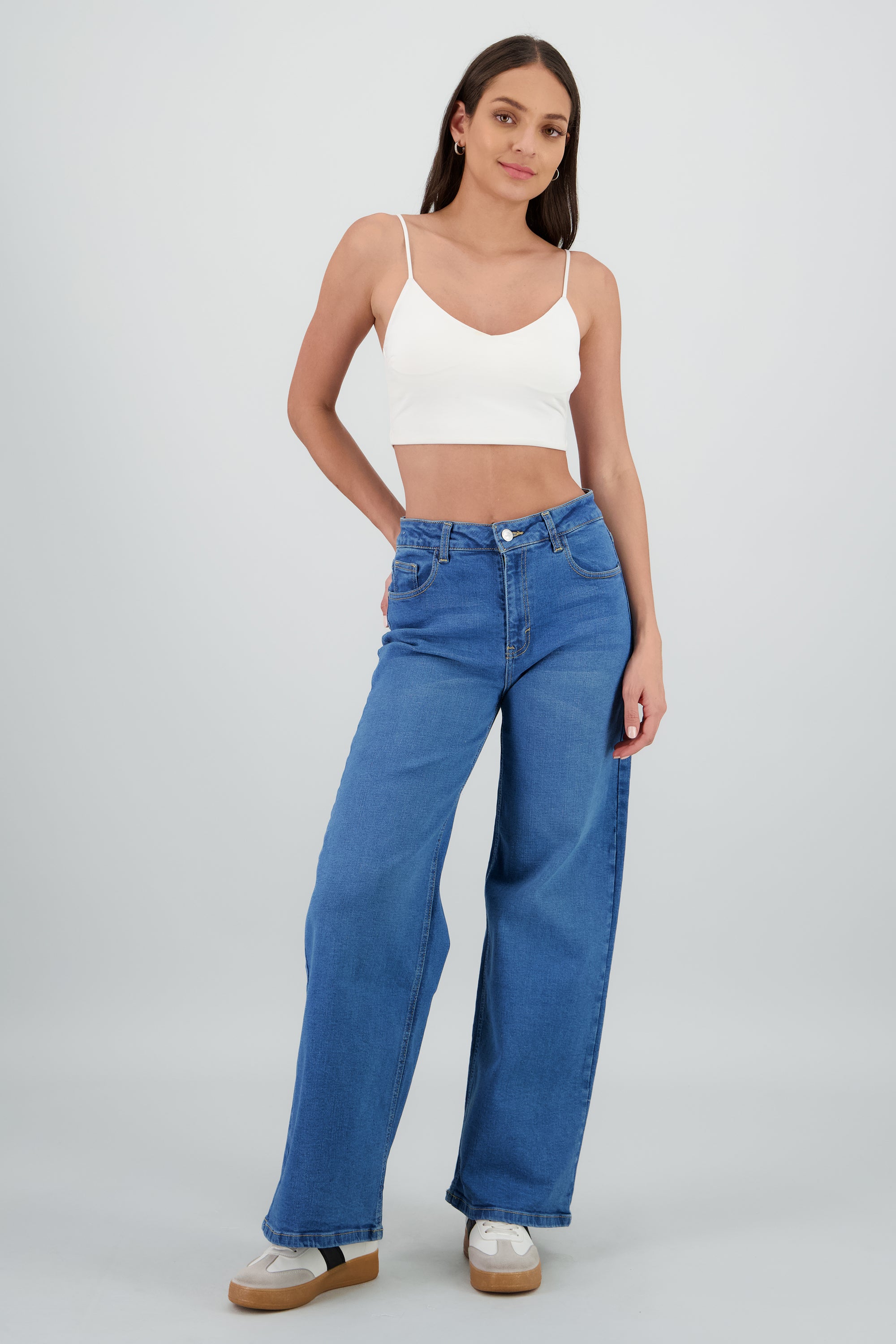 Jeans straight deslavado MEDIUM WASH