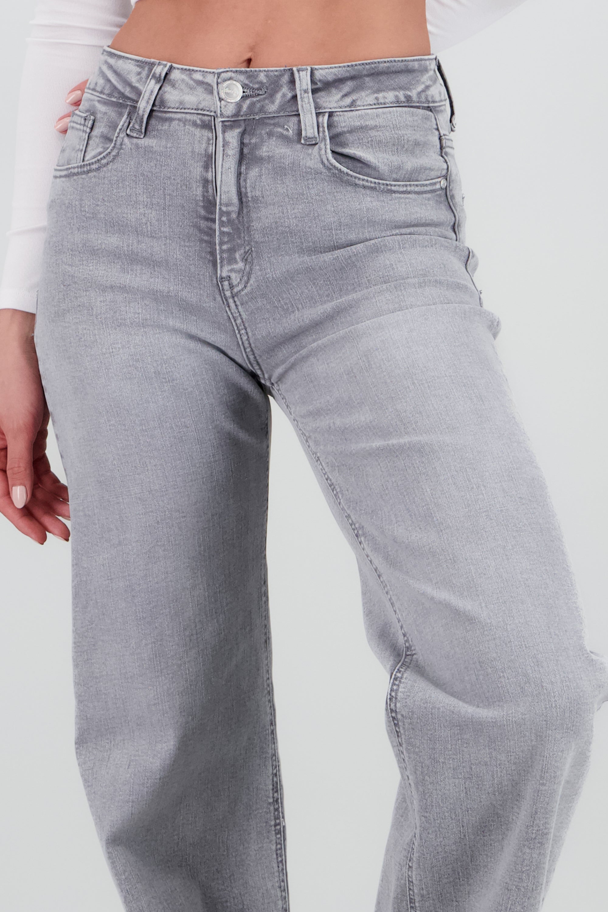 LIGHT GRAY