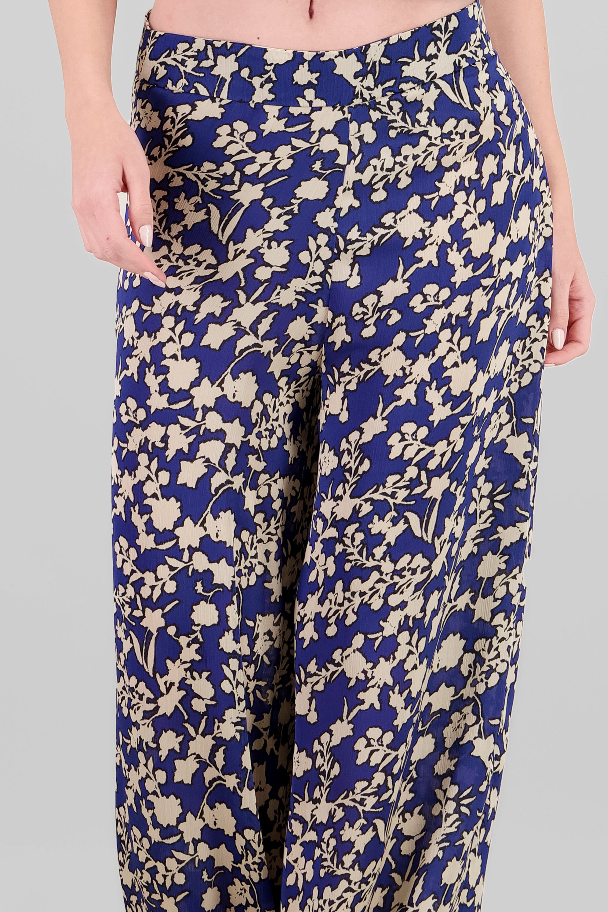 Pantalon amplio estampado flores AZUL COMBO