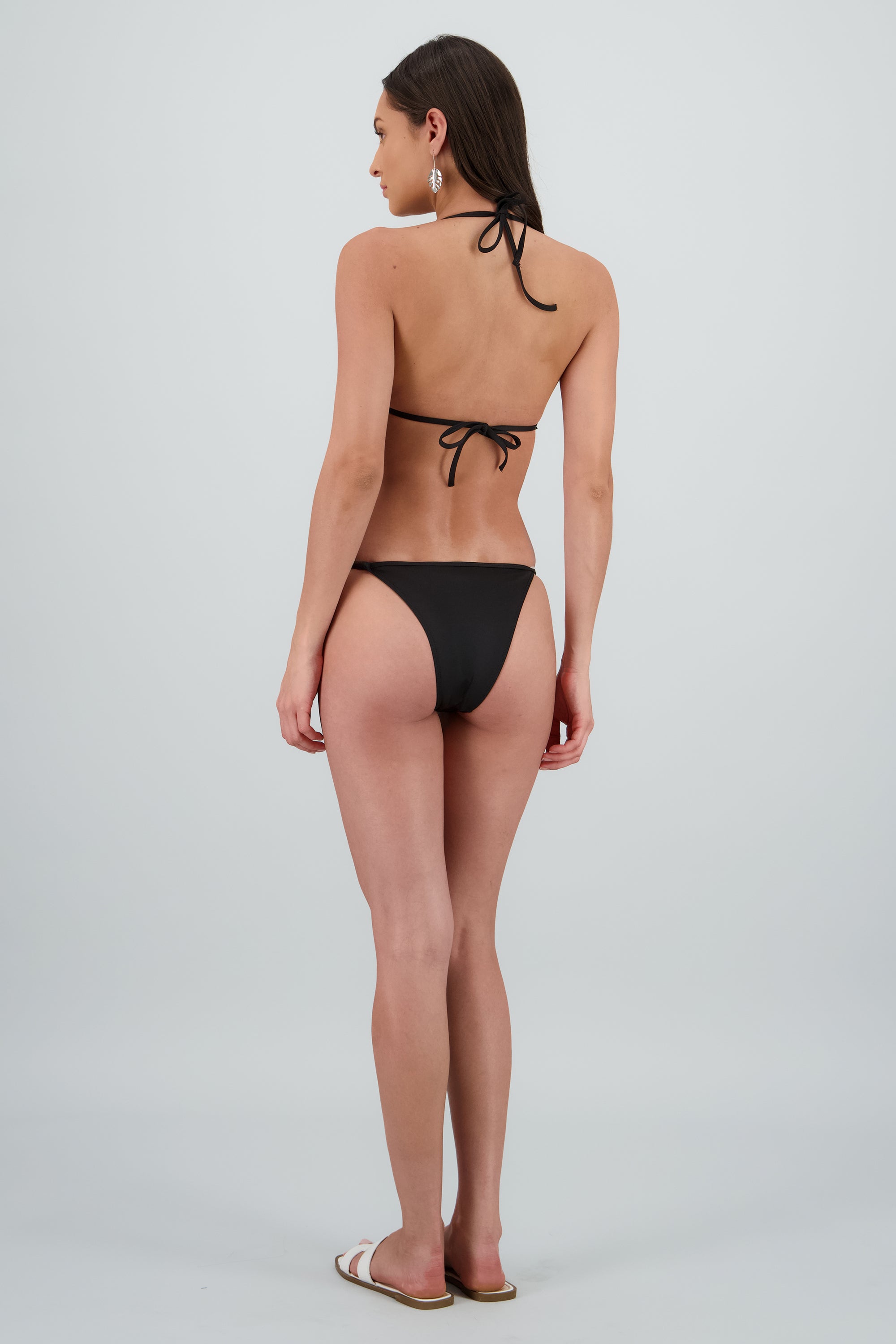 Bikini 3 piezas pareo olanes NEGRO