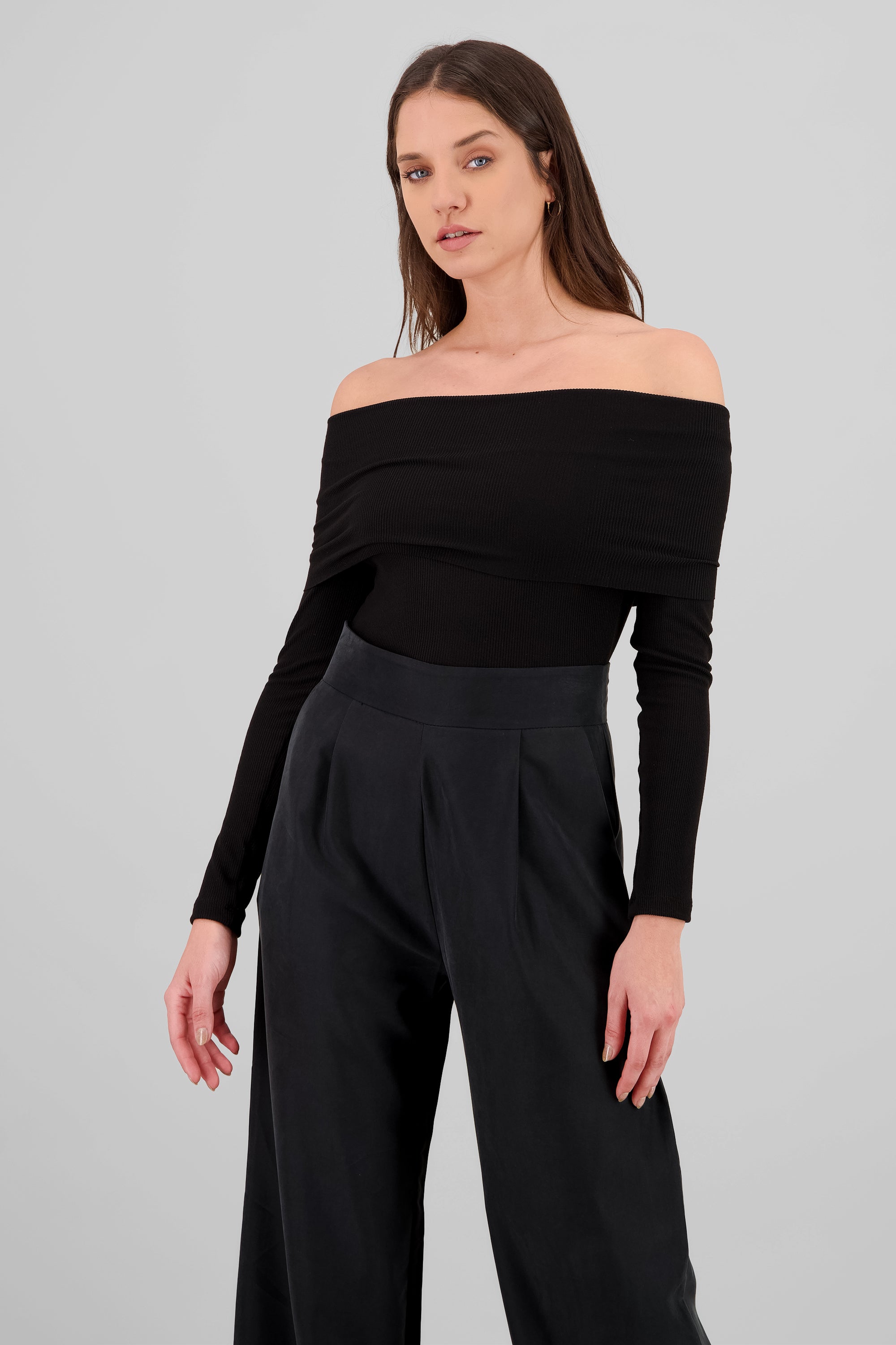 Bodysuit off shoulder manga larga rib NEGRO