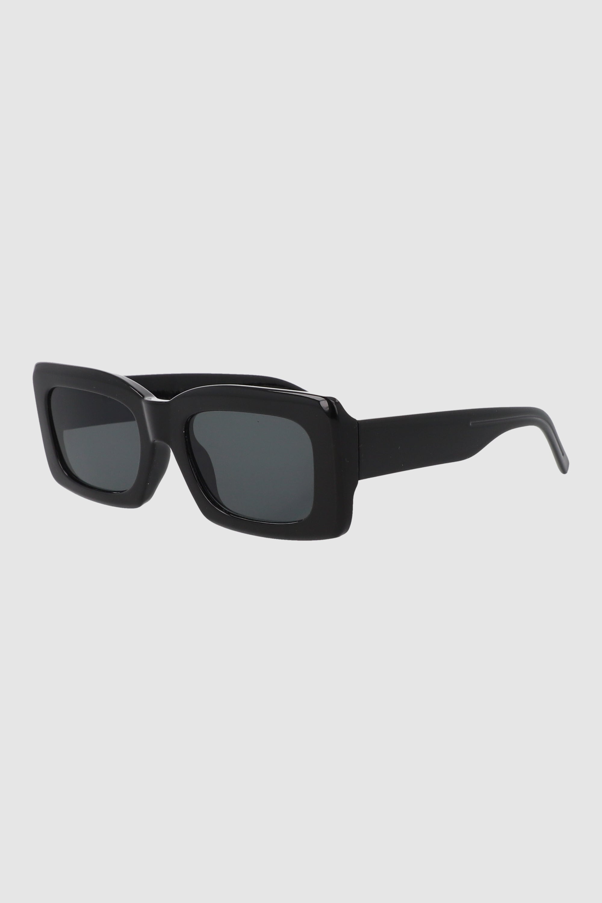 Lentes rectangulares armazon NEGRO