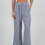 Pantalon amplio detalle resorte rayas