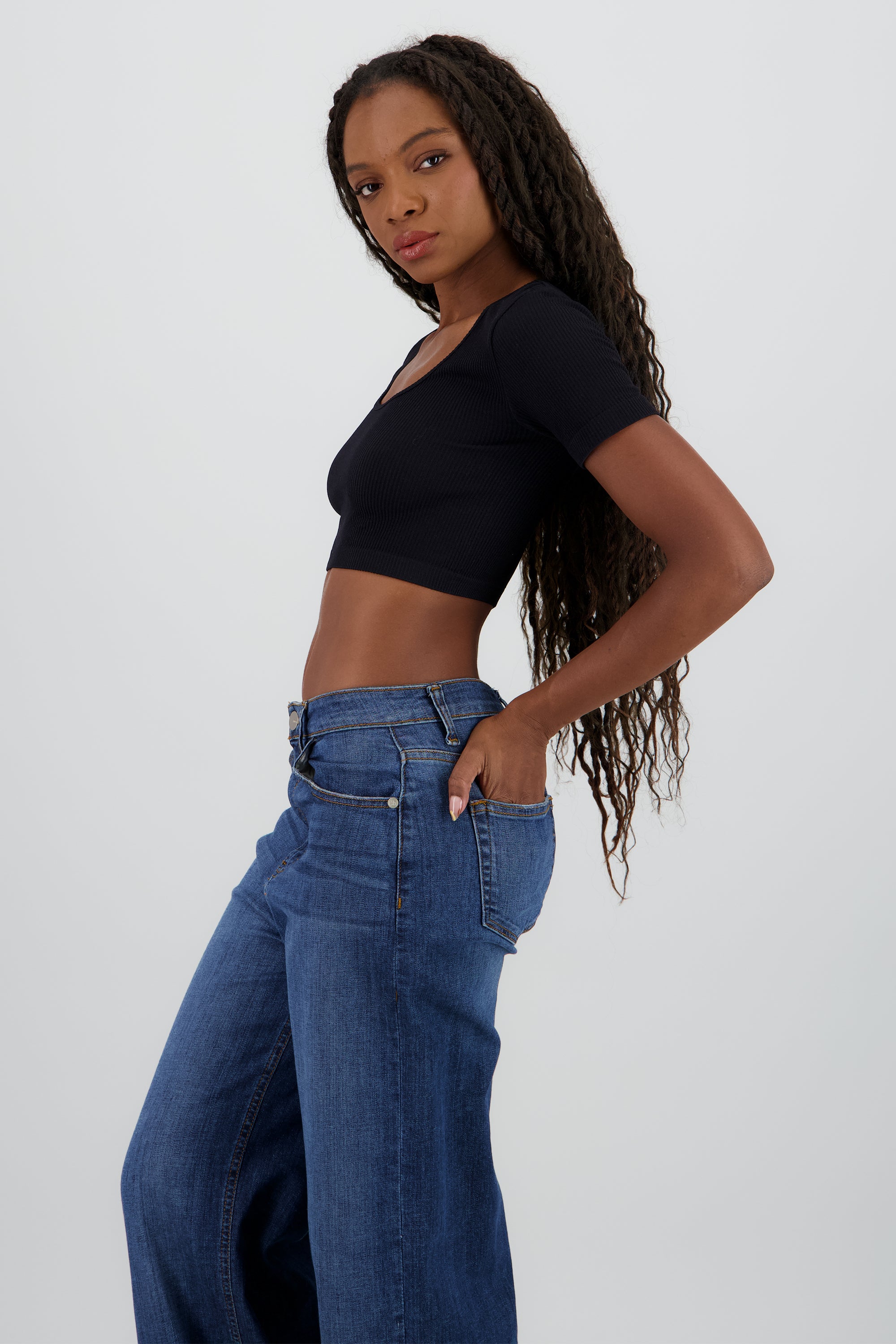 Crop top liso seamless NEGRO
