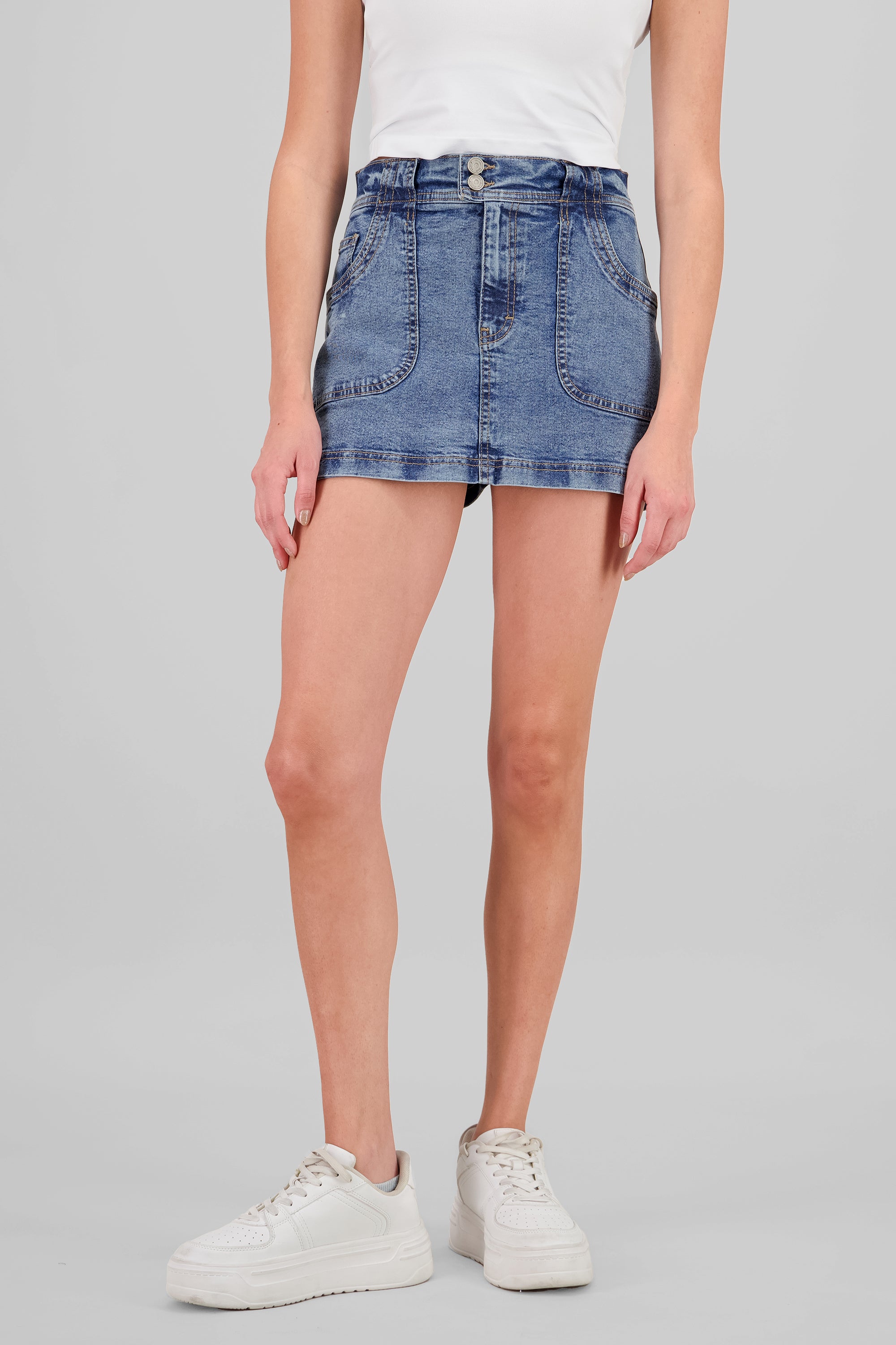 MEDIUM ACID WASH