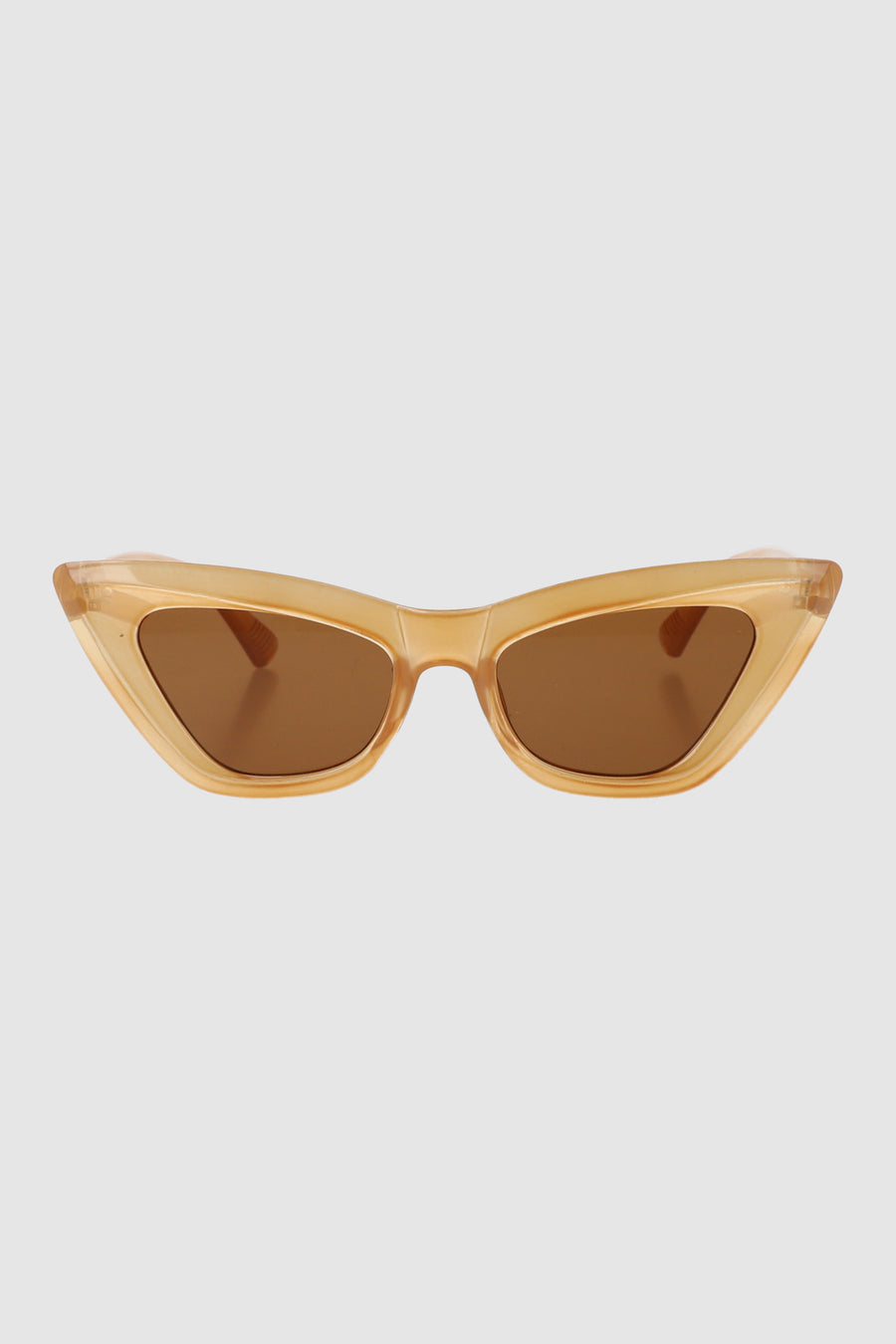 Lentes cateye puntiagudos