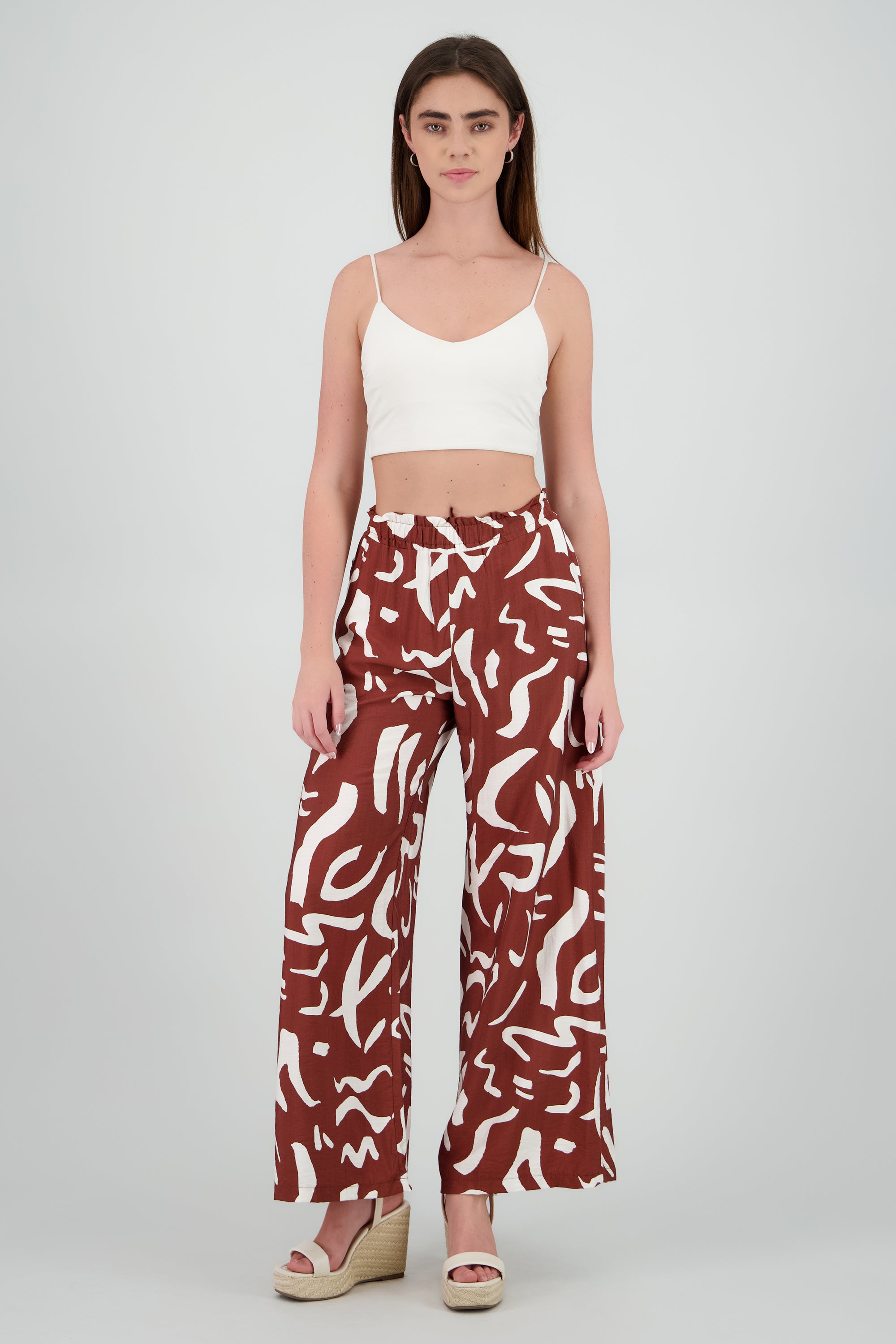 Pantalon amplio detalle resorte estampado CAFE COMBO