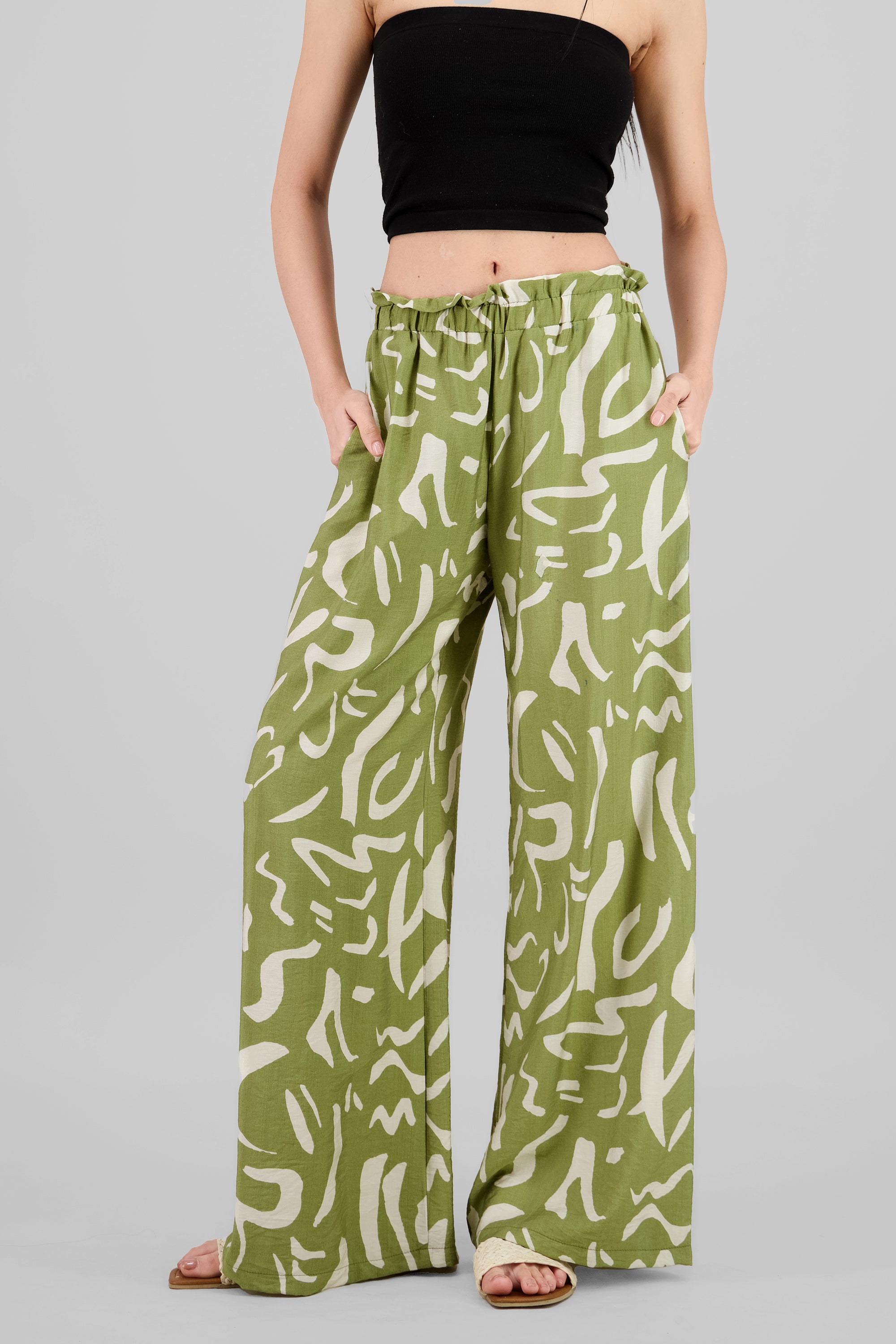 Pantalon amplio detalle resorte estampado VERDE COMBO