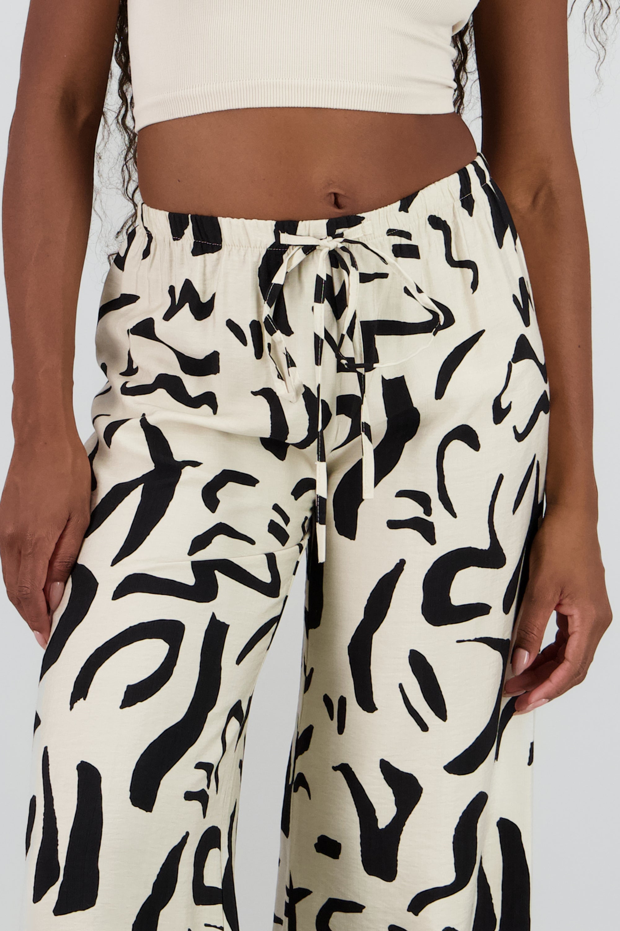 Pantalon amplio jareta estampado BLANCO COMBO